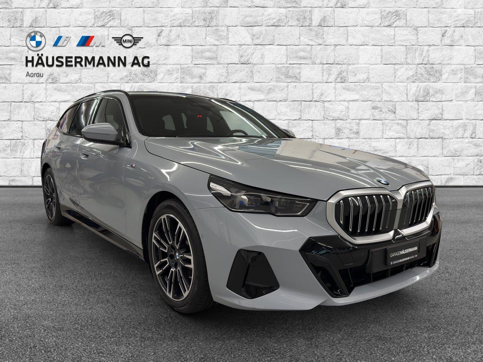 BMW 520d xDrive Touring M Sport-showroom-element-2