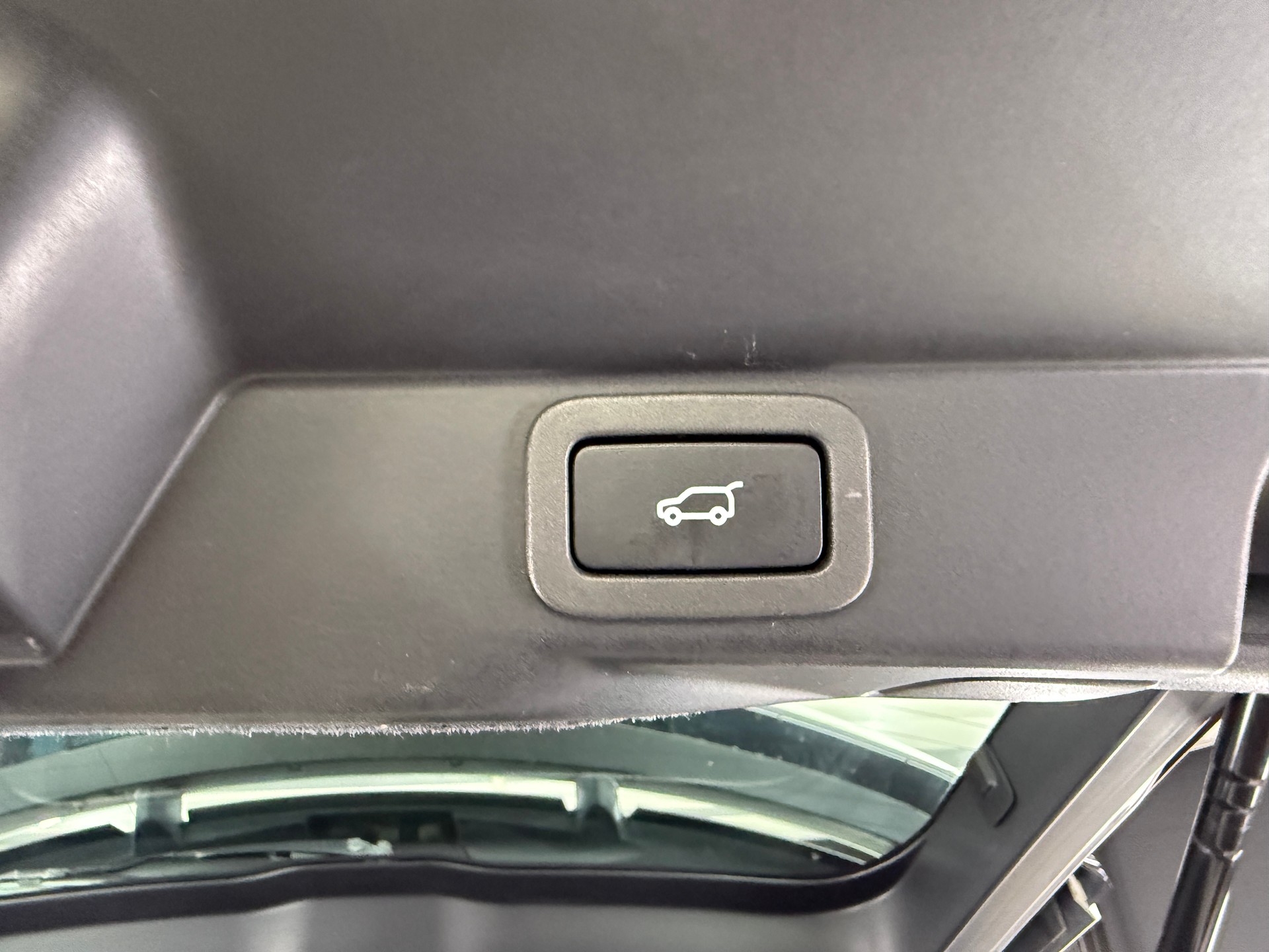 LAND ROVER Range Rover Sport 3.0 SDV6 HSE Automatic-image-13