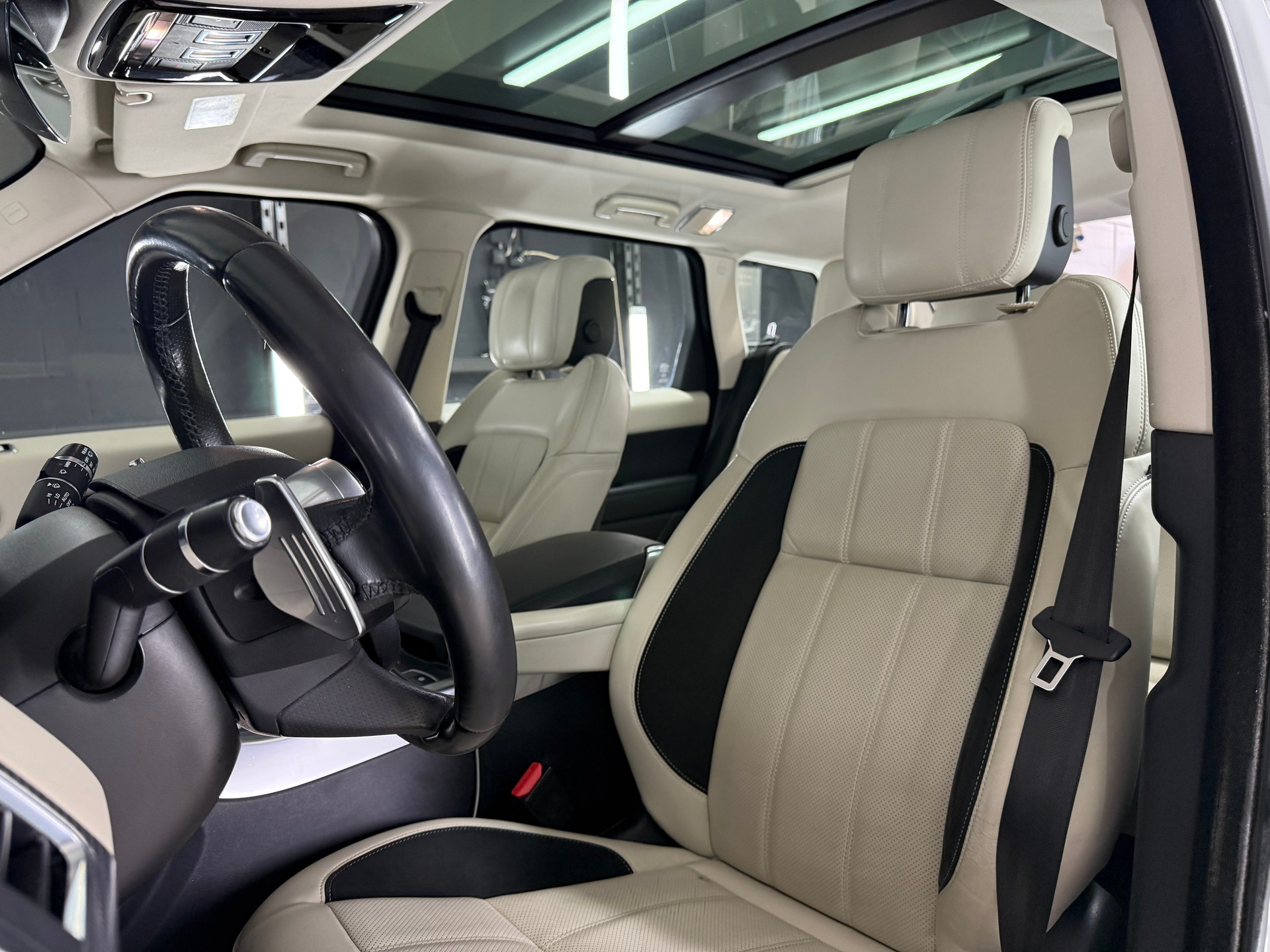 LAND ROVER Range Rover Sport 3.0 SDV6 HSE Automatic-image-10