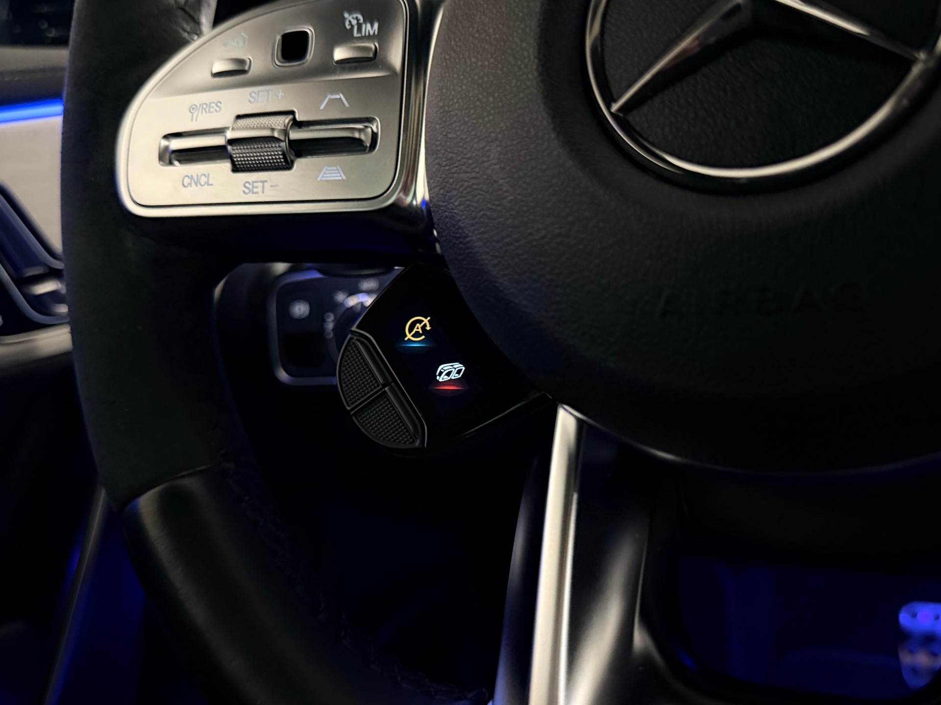 MERCEDES-BENZ CLA Shooting Brake 45 S AMG 4Matic+ 8G-DCT-image-22