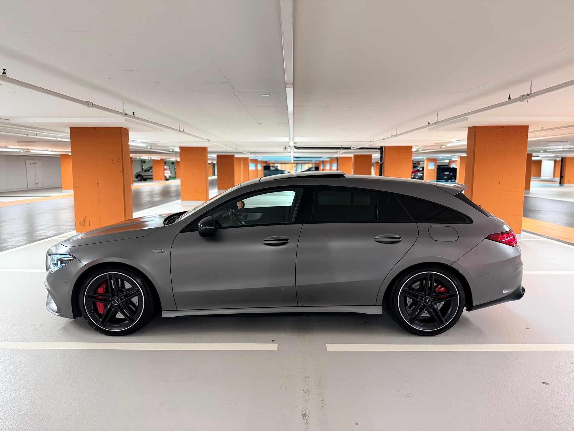 MERCEDES-BENZ CLA Shooting Brake 45 S AMG 4Matic+ 8G-DCT-image-4