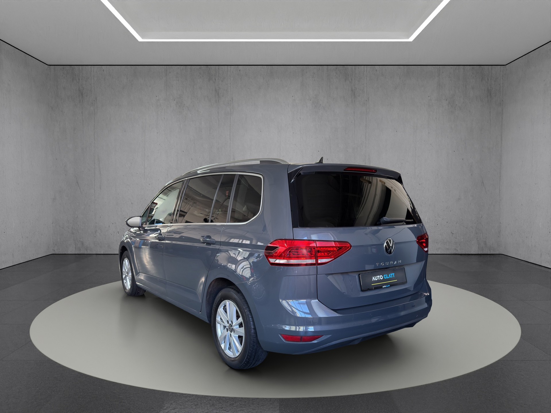 VW Touran 1.5 TSI EVO Highline 7-Pl. DSG "Kindersitze integriert-Pano-AHK"-image-4