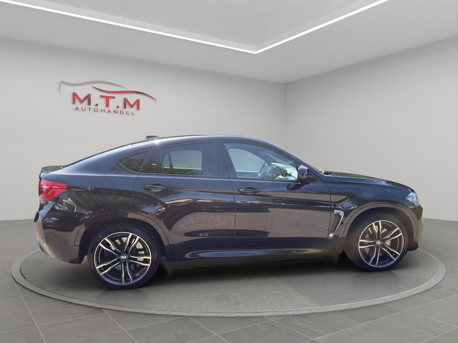 BMW X6M Steptronic-image-13