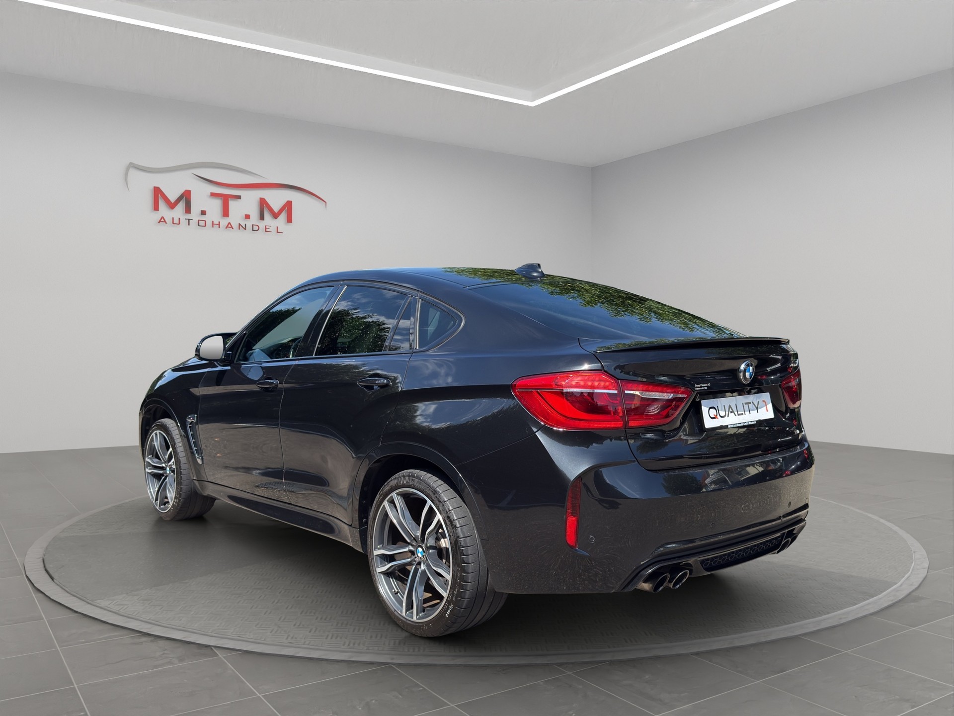 BMW X6M Steptronic-image-8