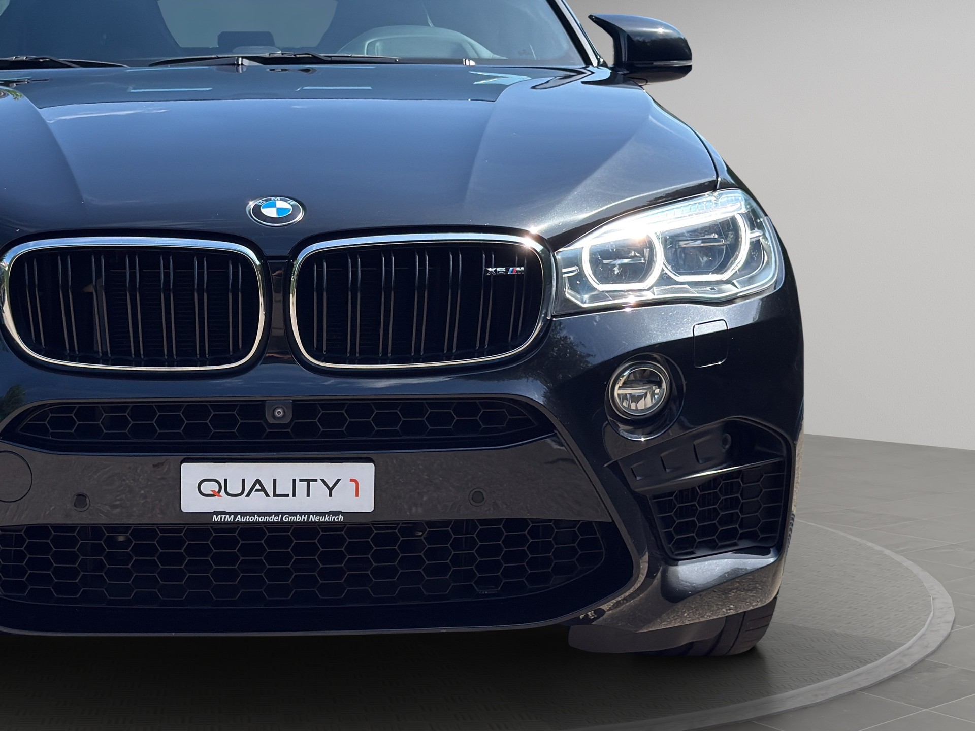 BMW X6M Steptronic-image-4