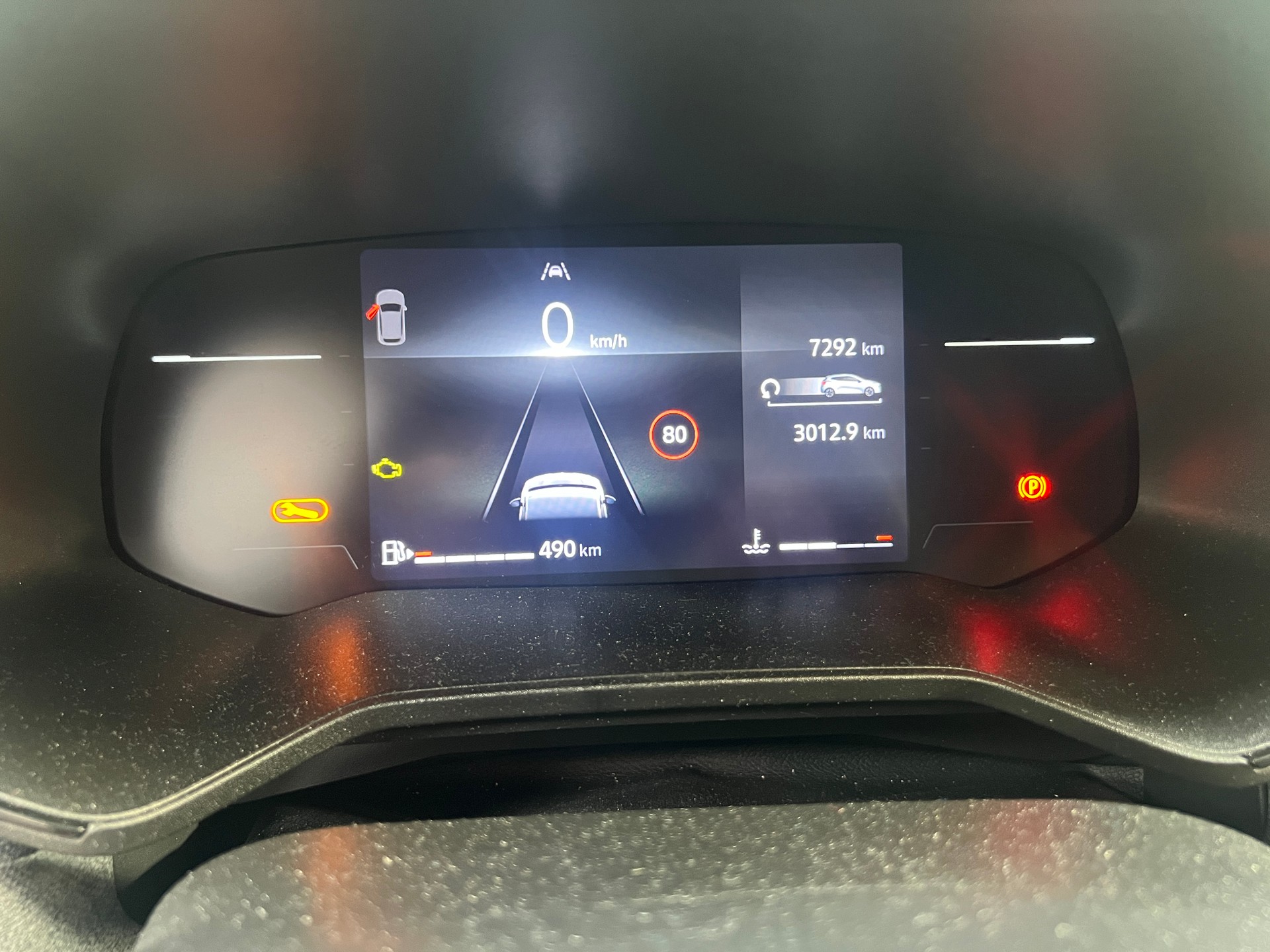 RENAULT Clio 1.0 Techno-image-12