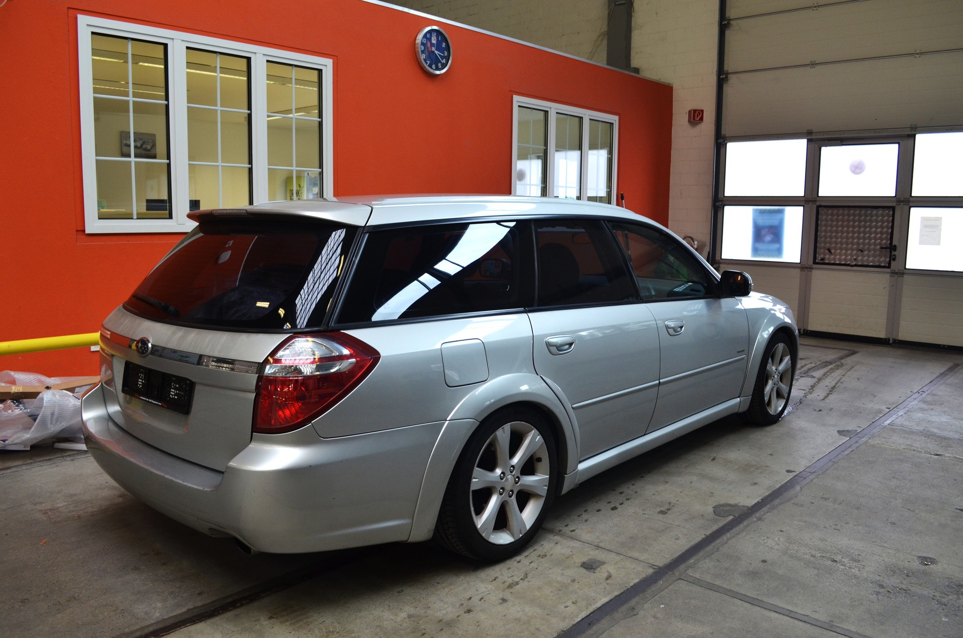 SUBARU Legacy 2.0R AWD Comfort-image-4