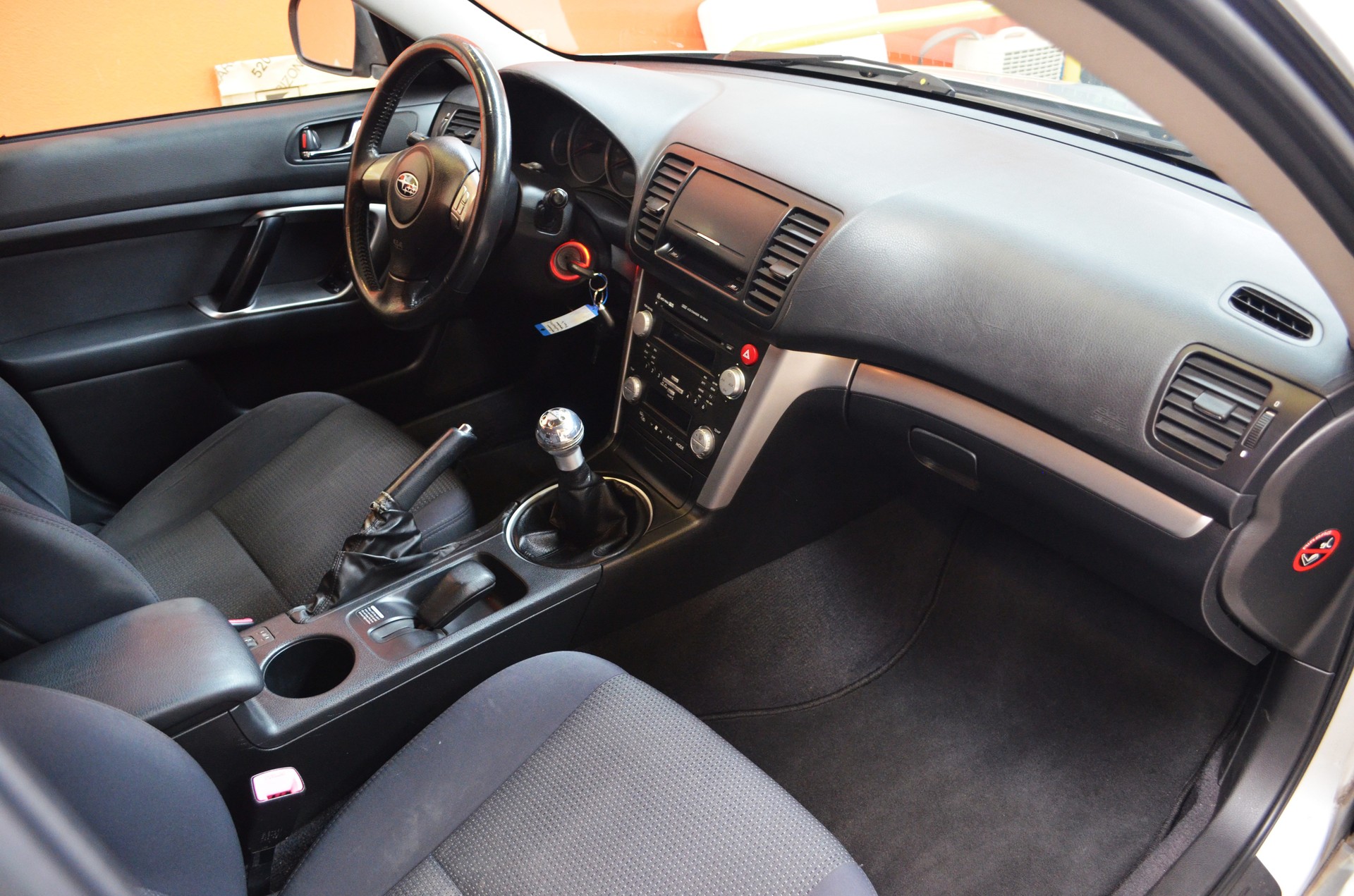 SUBARU Legacy 2.0R AWD Comfort-image-8