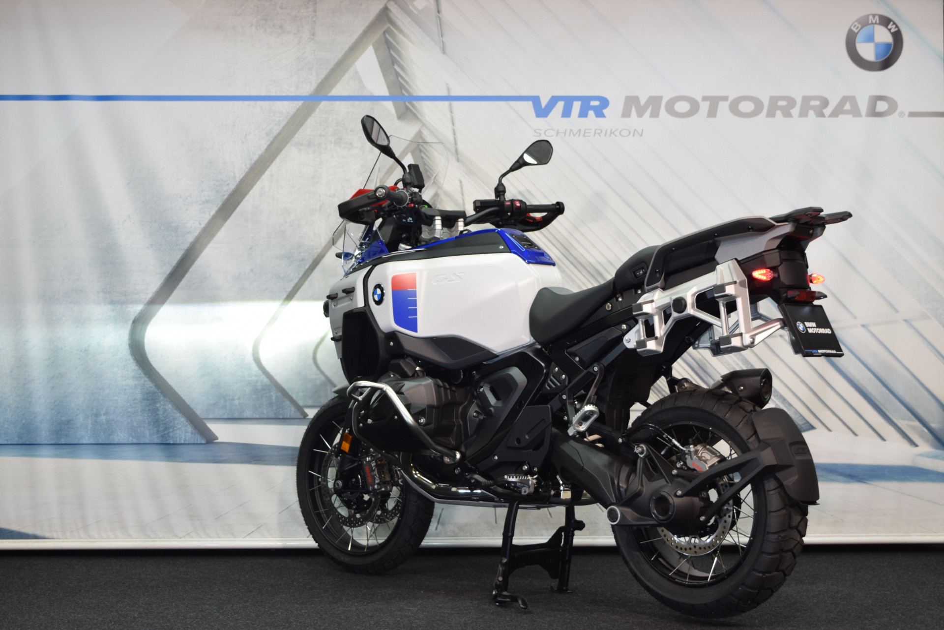 BMW R 1300 GS Adventure Boxer-Prämie nur bis 30.09.26!-showroom-element-3