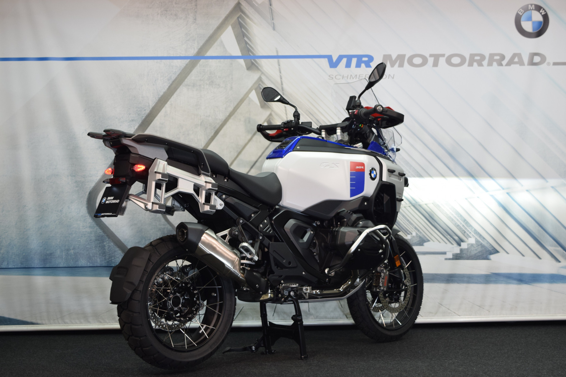 BMW R 1300 GS Adventure Boxer-Prämie nur bis 30.09.26!-showroom-element-2