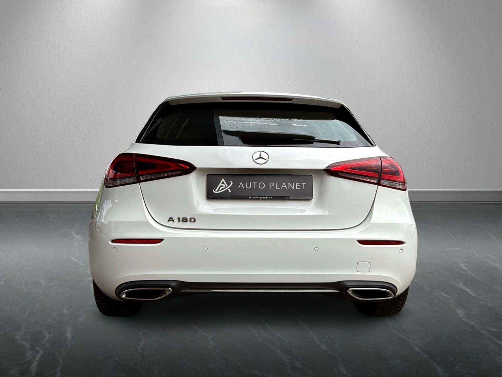 MERCEDES-BENZ A 180 Progressive 7G-DCT-image-3