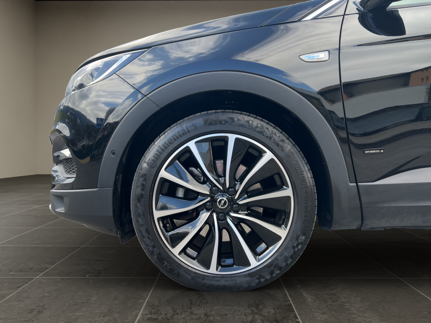 OPEL Grandland X 1.6 T PHEV Ultimate-image-16
