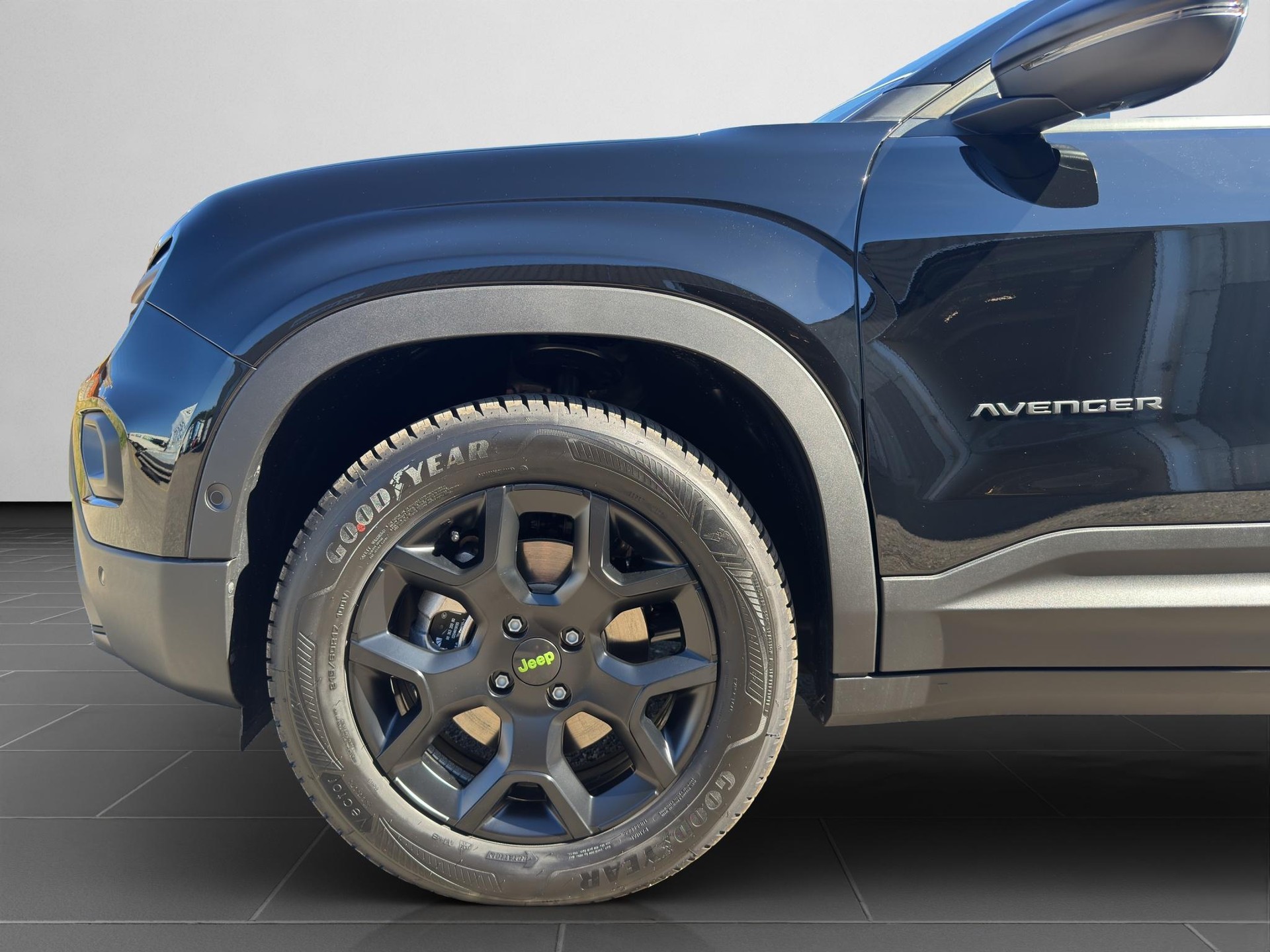 JEEP Avenger 1.2 MHEV Overland 4xe-image-21