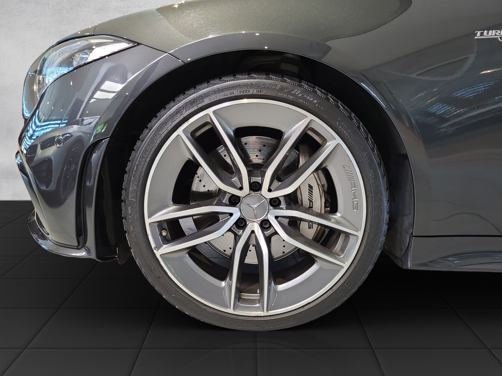 MERCEDES-BENZ CLS 53 AMG 4matic+ Coupé-showroom-element-1