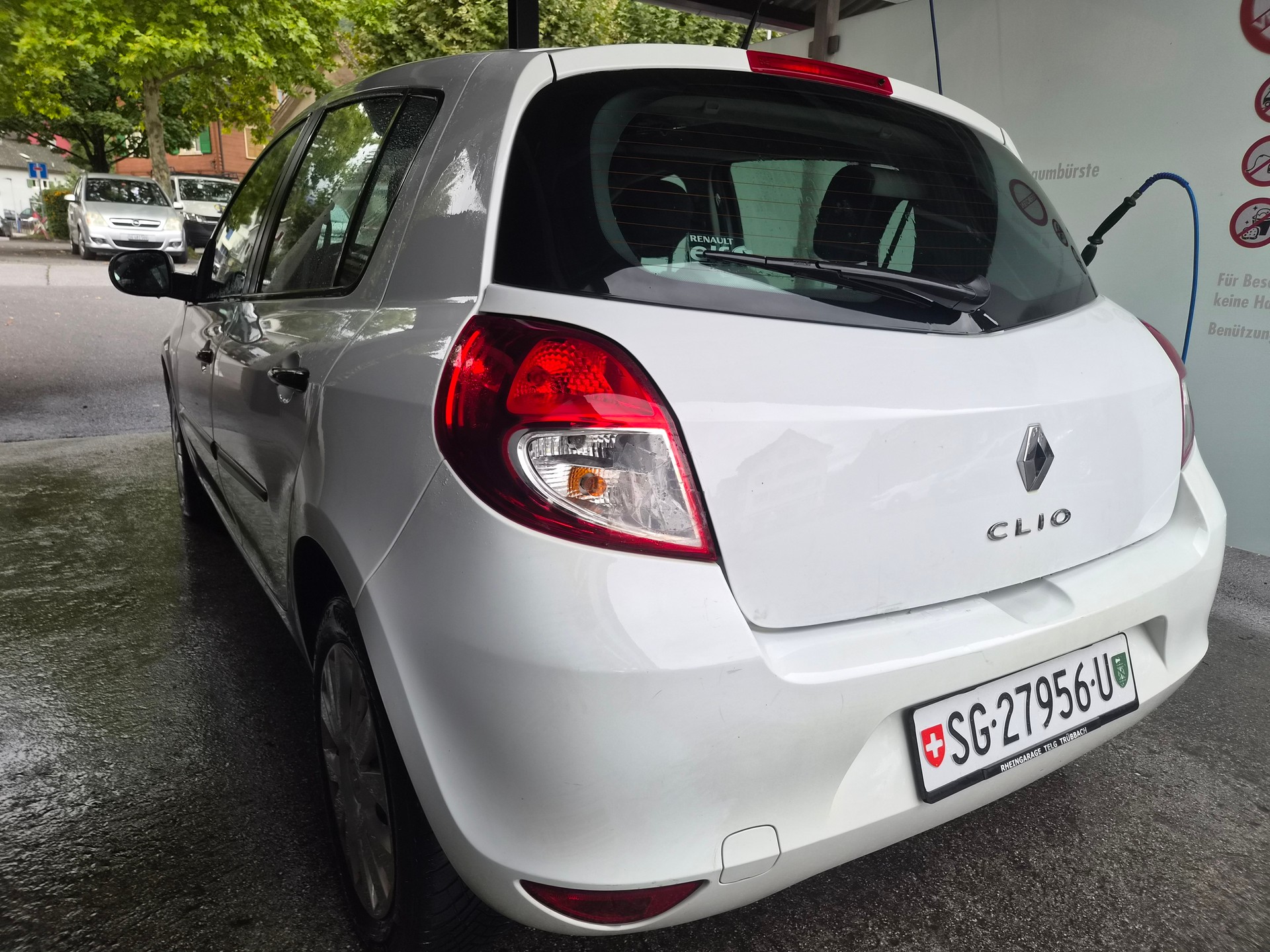 RENAULT Clio 1.2 16V Expression-image-7