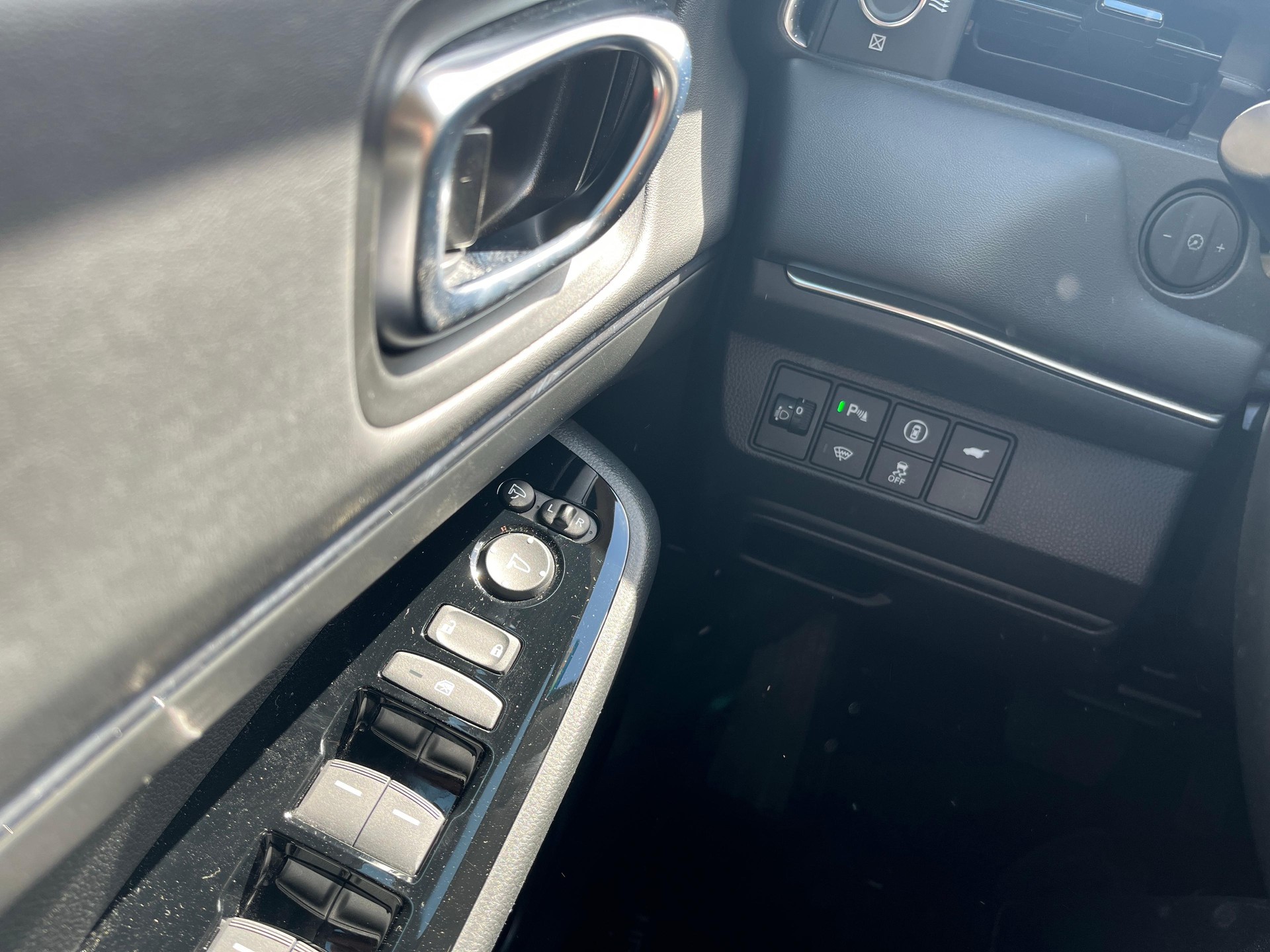 HONDA HR-V 1.5 i-MMD Advance VOLLHYBRID-image-11
