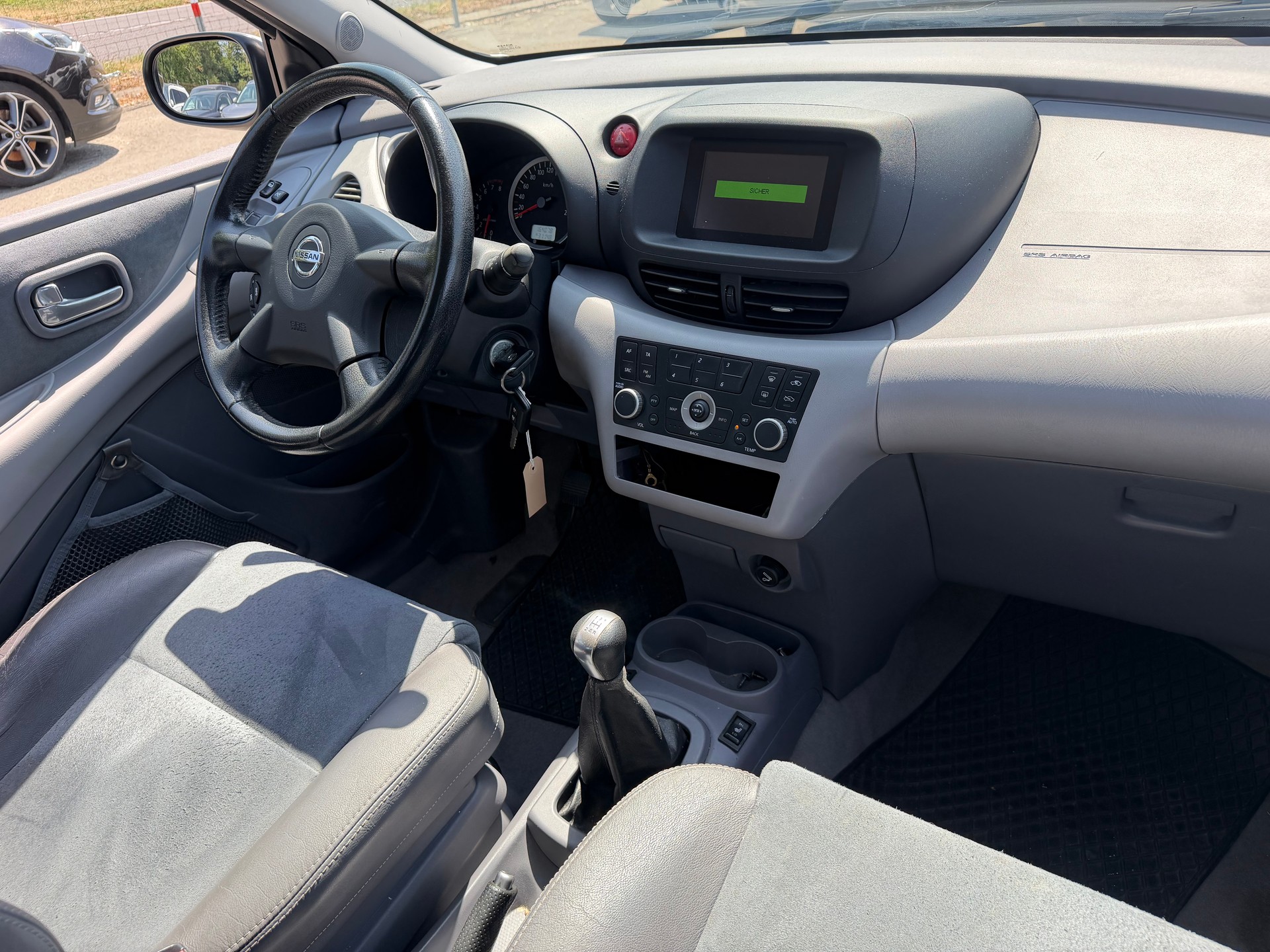 NISSAN Almera Tino 1.8 16V visia-image-2