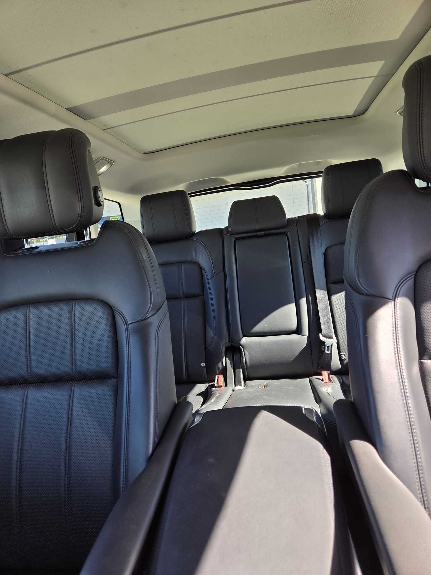 LAND ROVER Range Rover Sport P400e 2.0 I4 PHEV SE Automatic-image-12