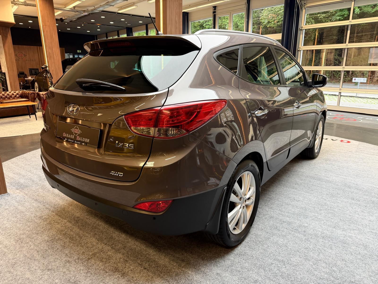 HYUNDAI ix35 2.0 GDi Style-image-7