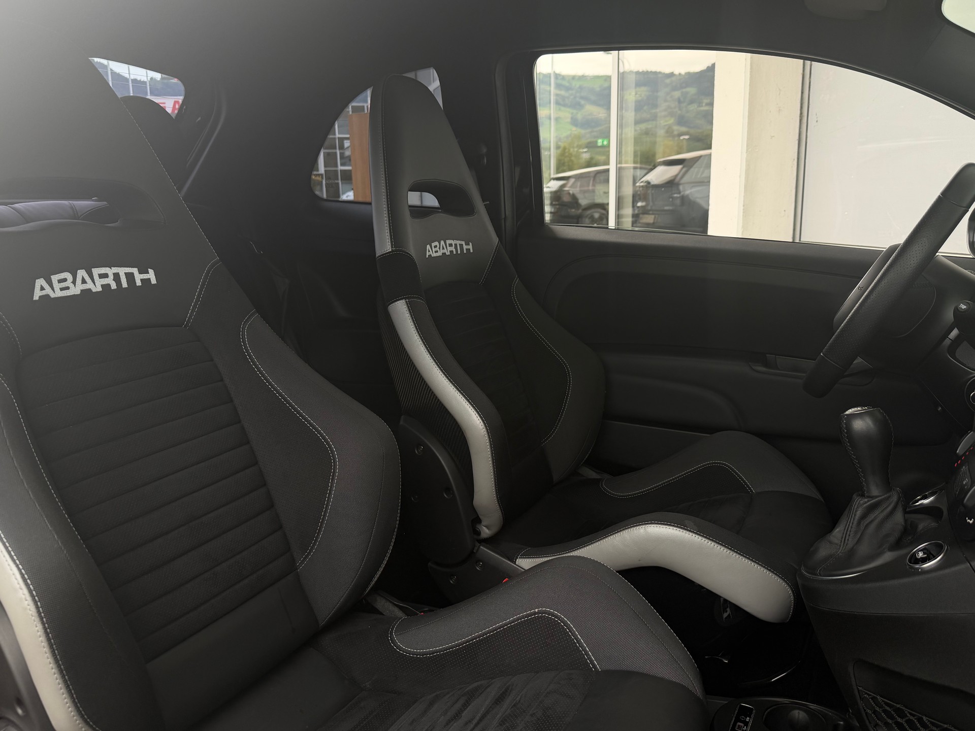 FIAT 595 1.4 16V Turbo Abarth Pista-image-3