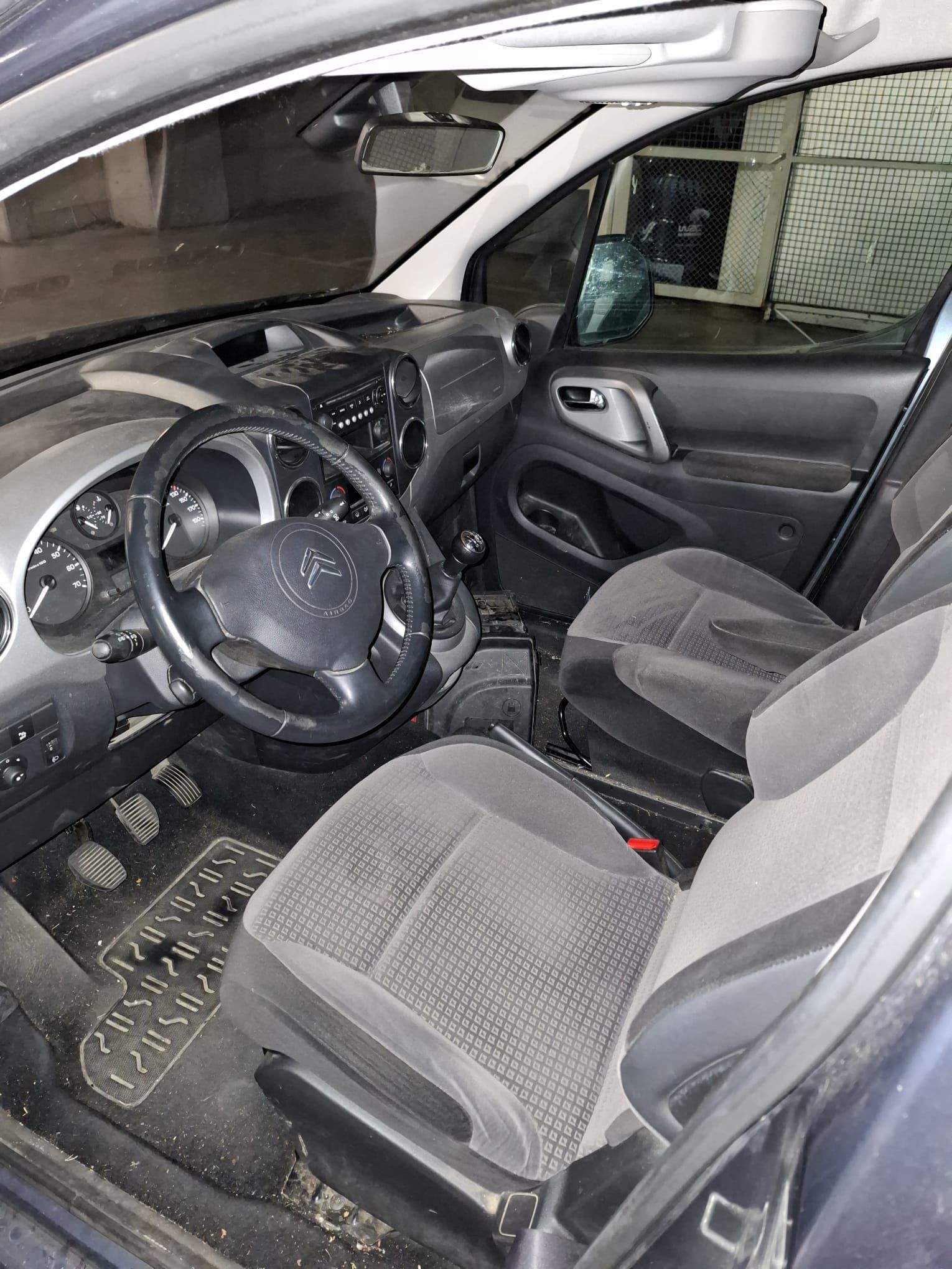 CITROEN Berlingo 1.6 16V Multispace-image-4