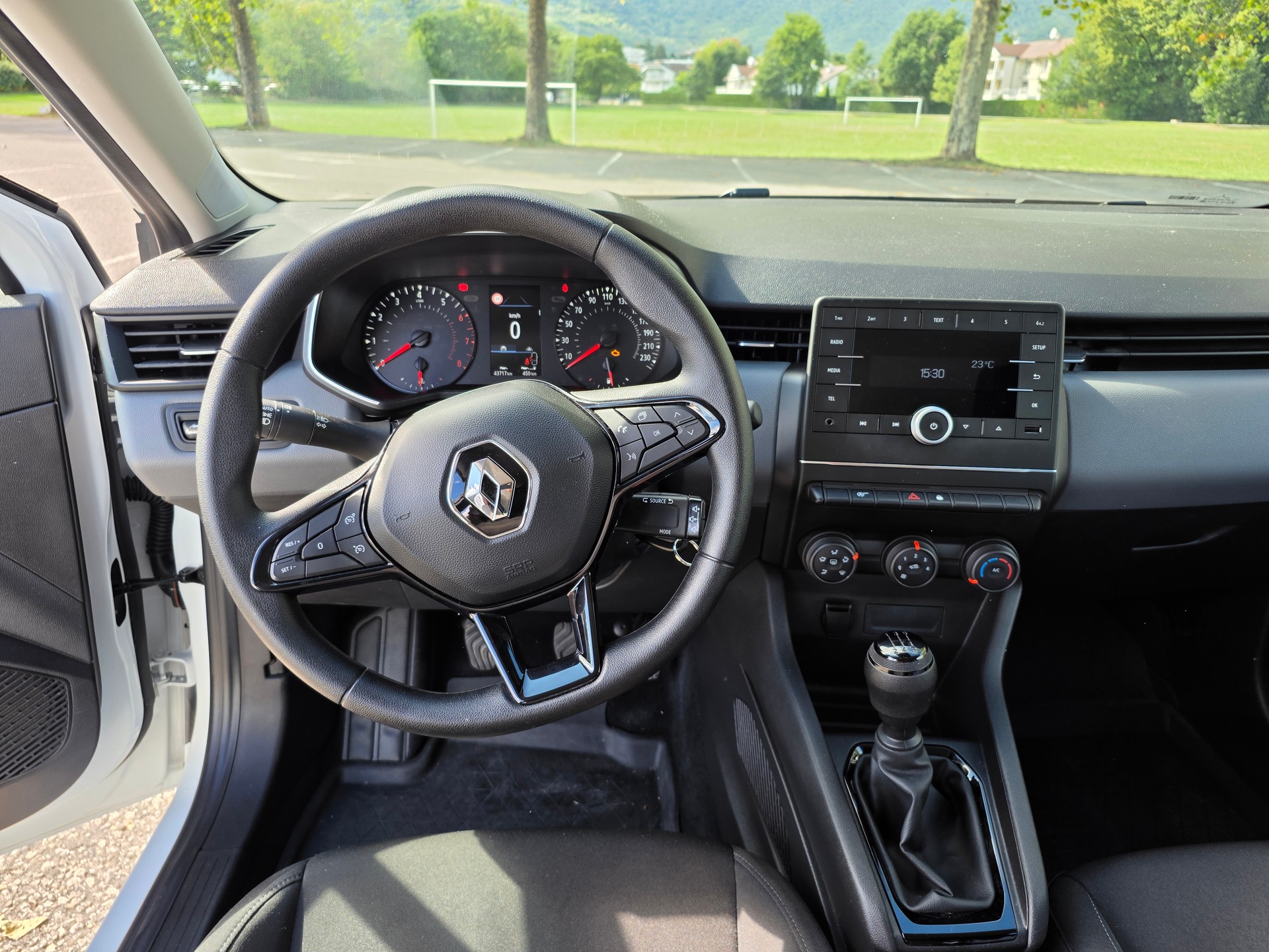 RENAULT 1.0 SCe 75 Life-image-4