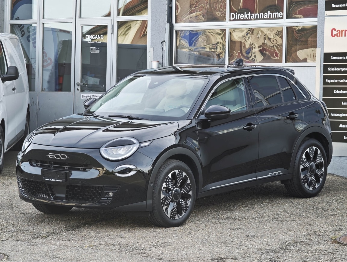 FIAT 600 1.2 Hybrid 145 La Prima-image-1