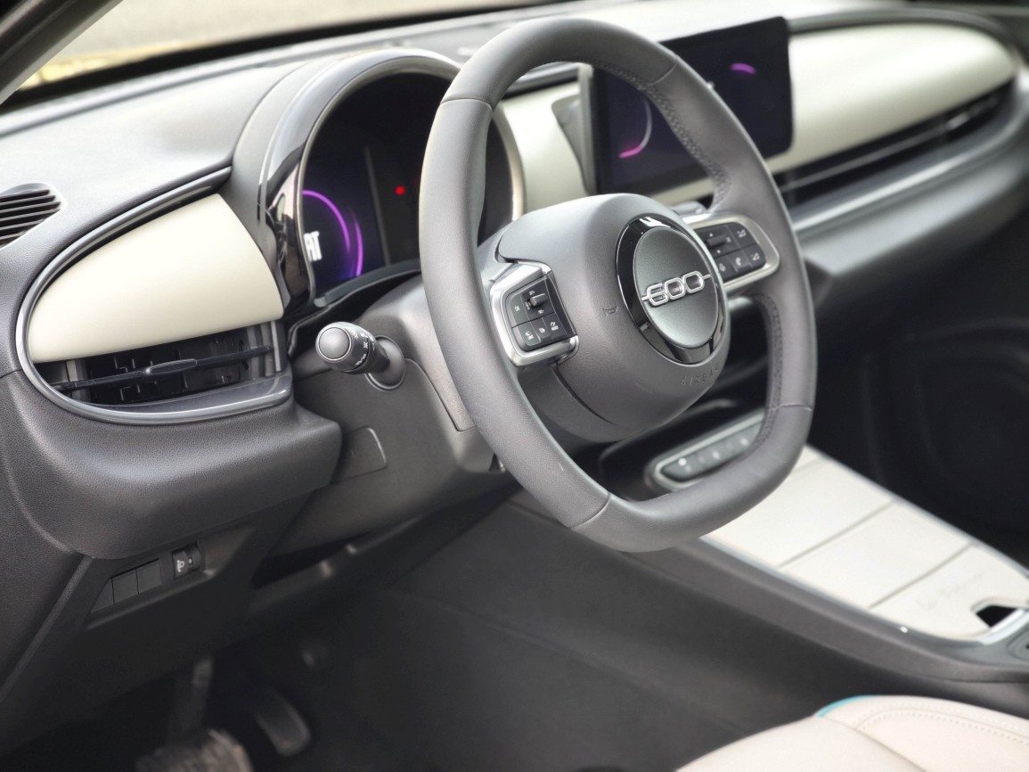 FIAT 600 1.2 Hybrid 145 La Prima-image-5