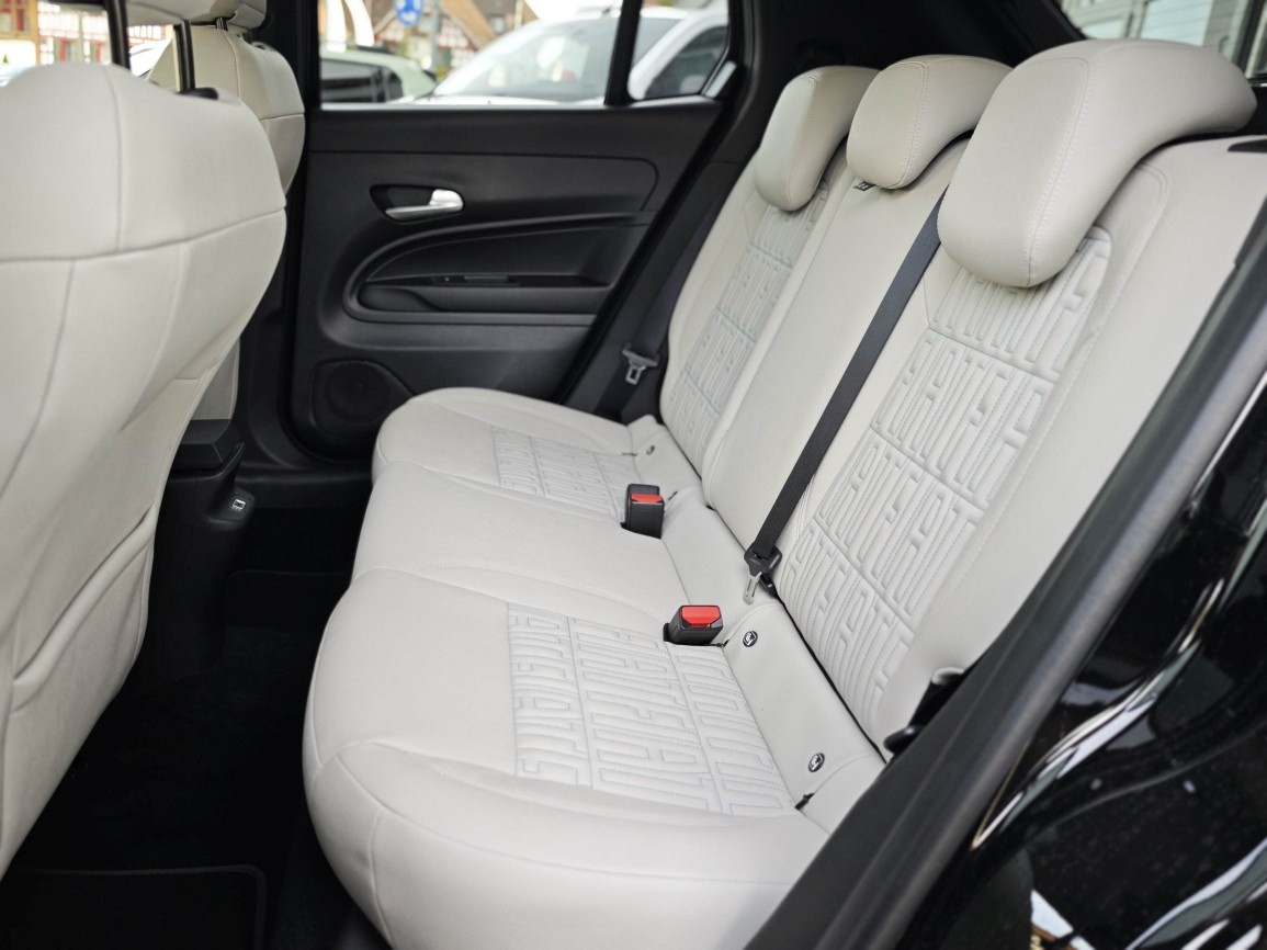 FIAT 600 1.2 Hybrid 145 La Prima-image-11