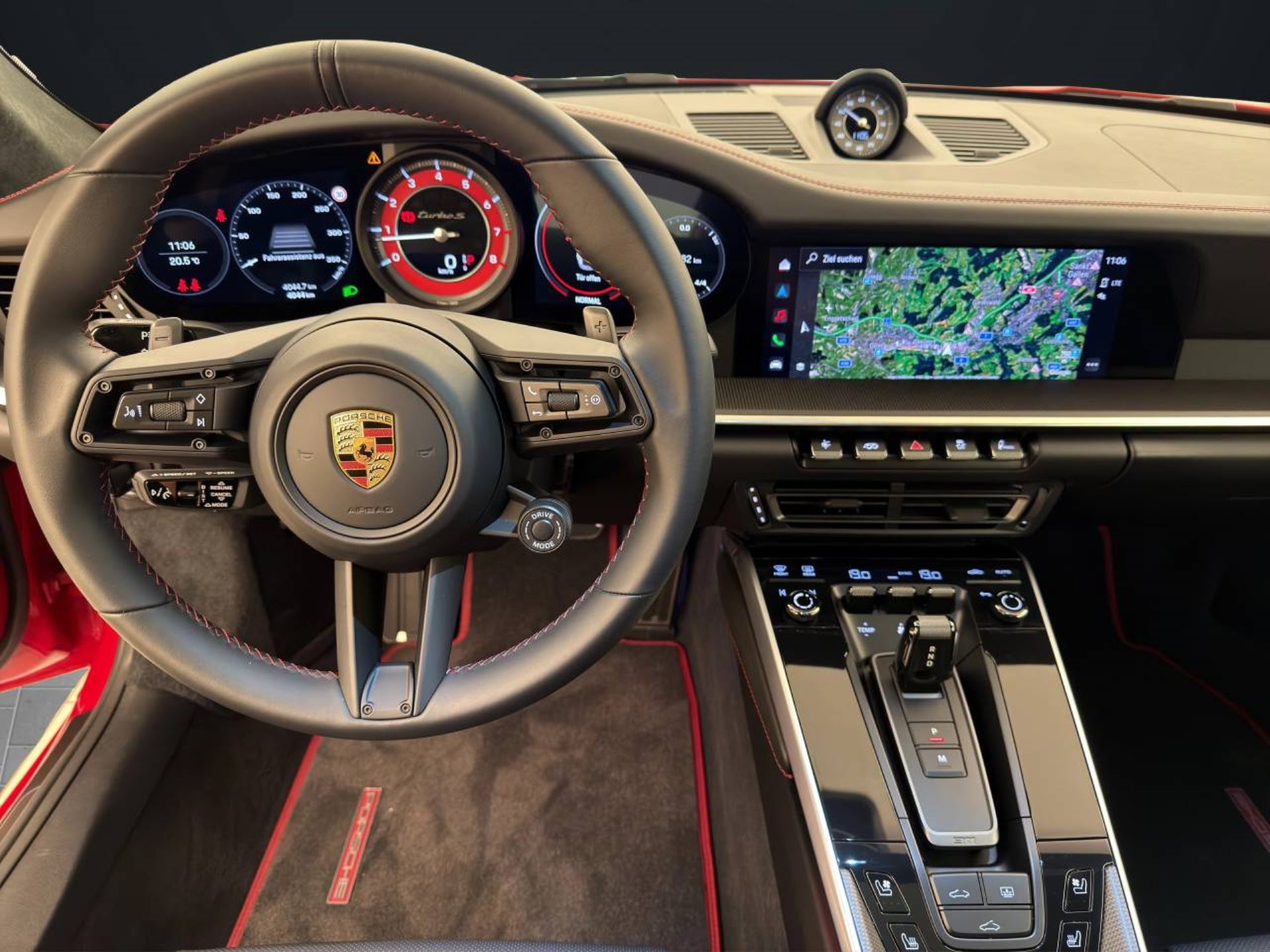 PORSCHE 911 Turbo S-image-14