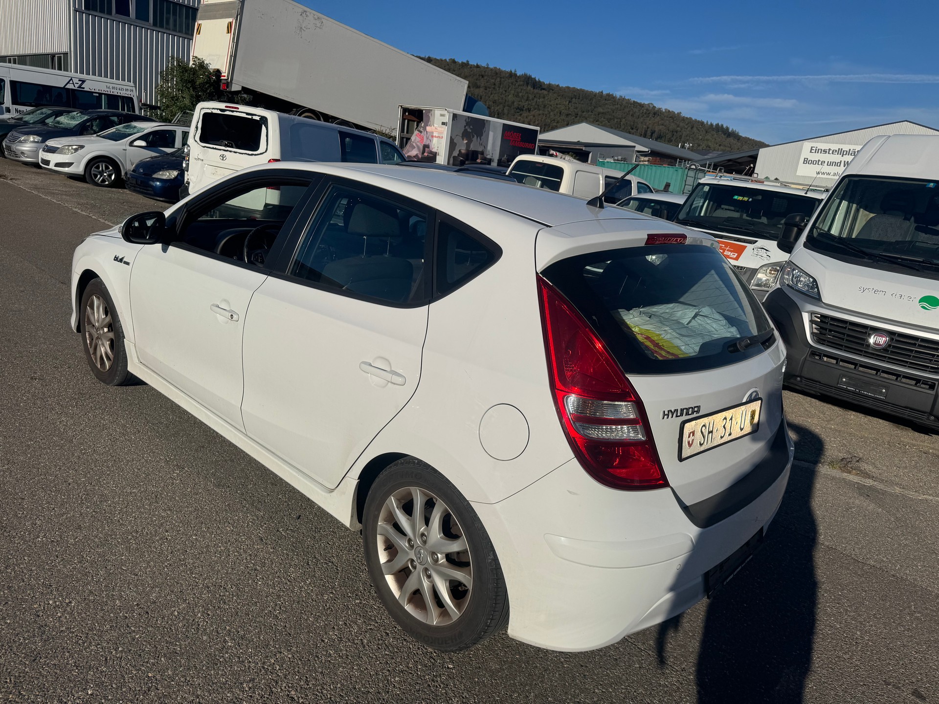 HYUNDAI i30 1.6 Style-image-6