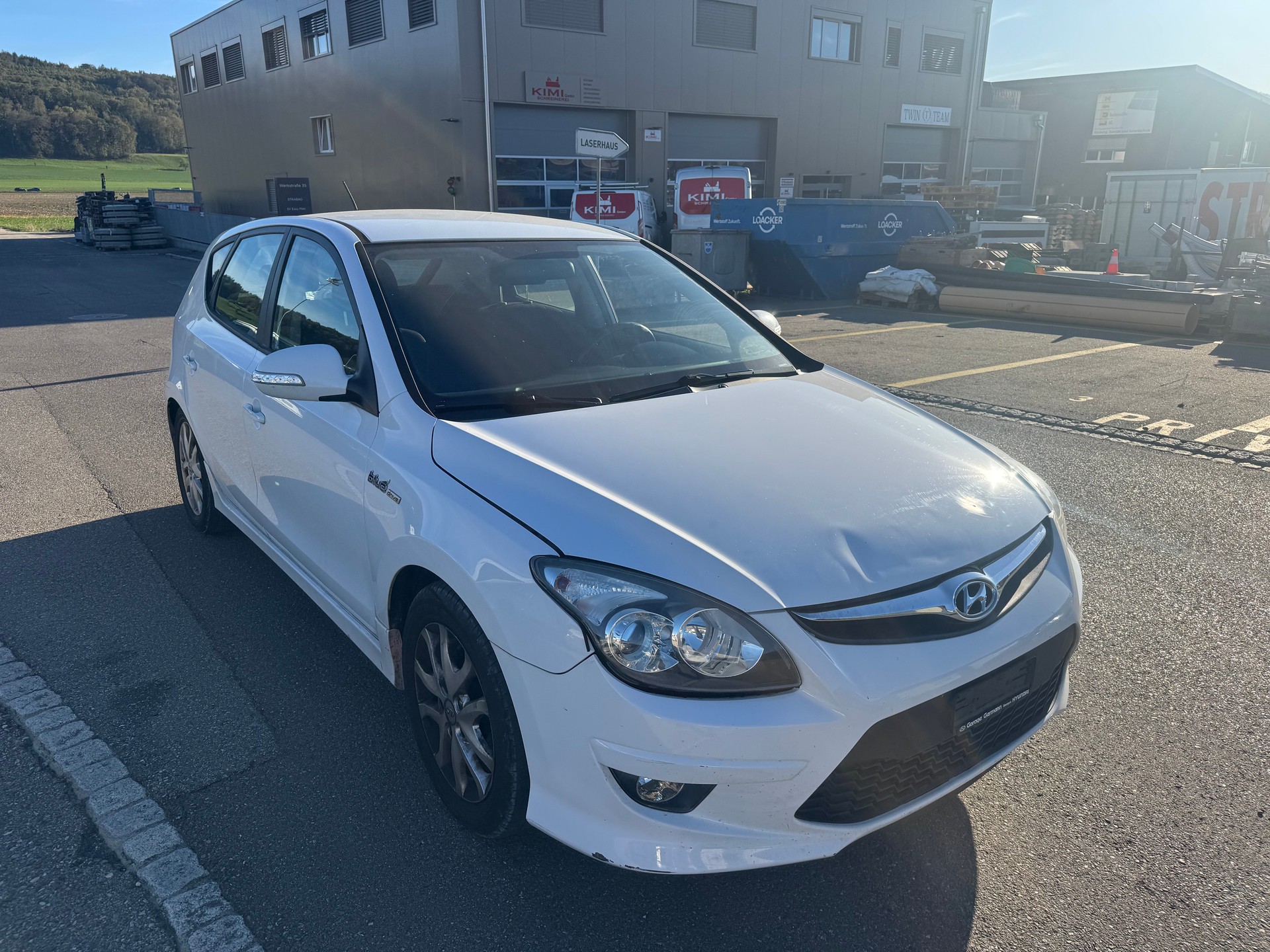 HYUNDAI i30 1.6 Style-image-0