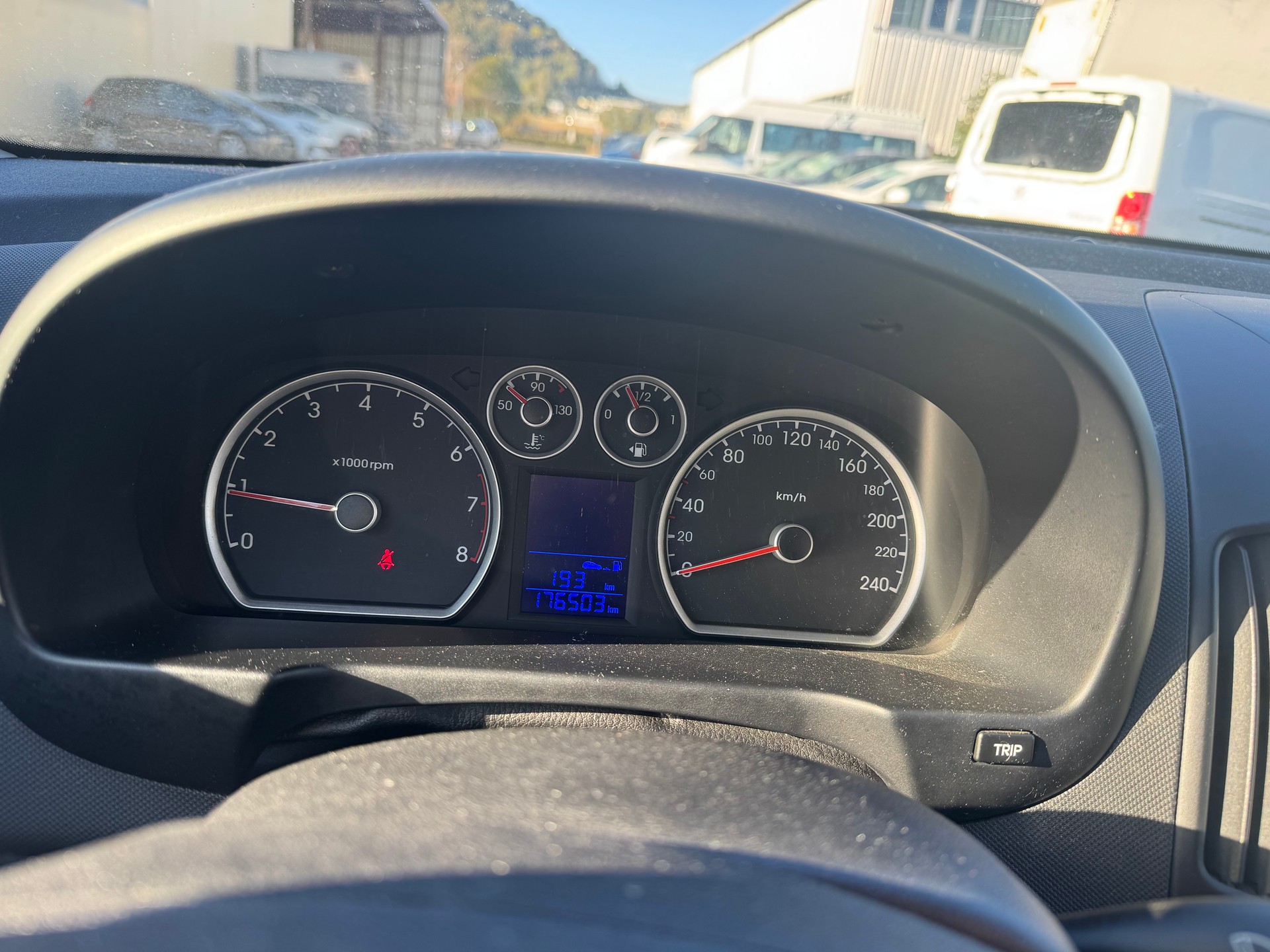 HYUNDAI i30 1.6 Style-image-11