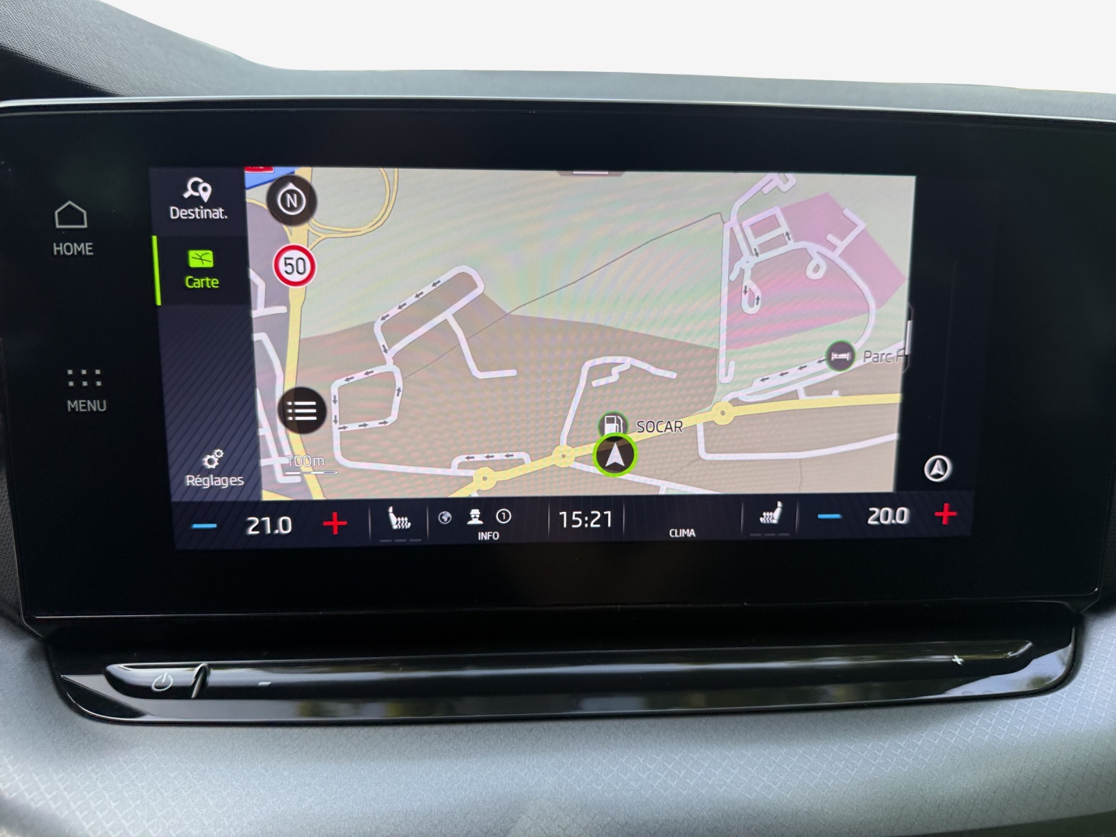 SKODA Octavia Combi 2.0 TDI DSG Ambition 4x4-image-15