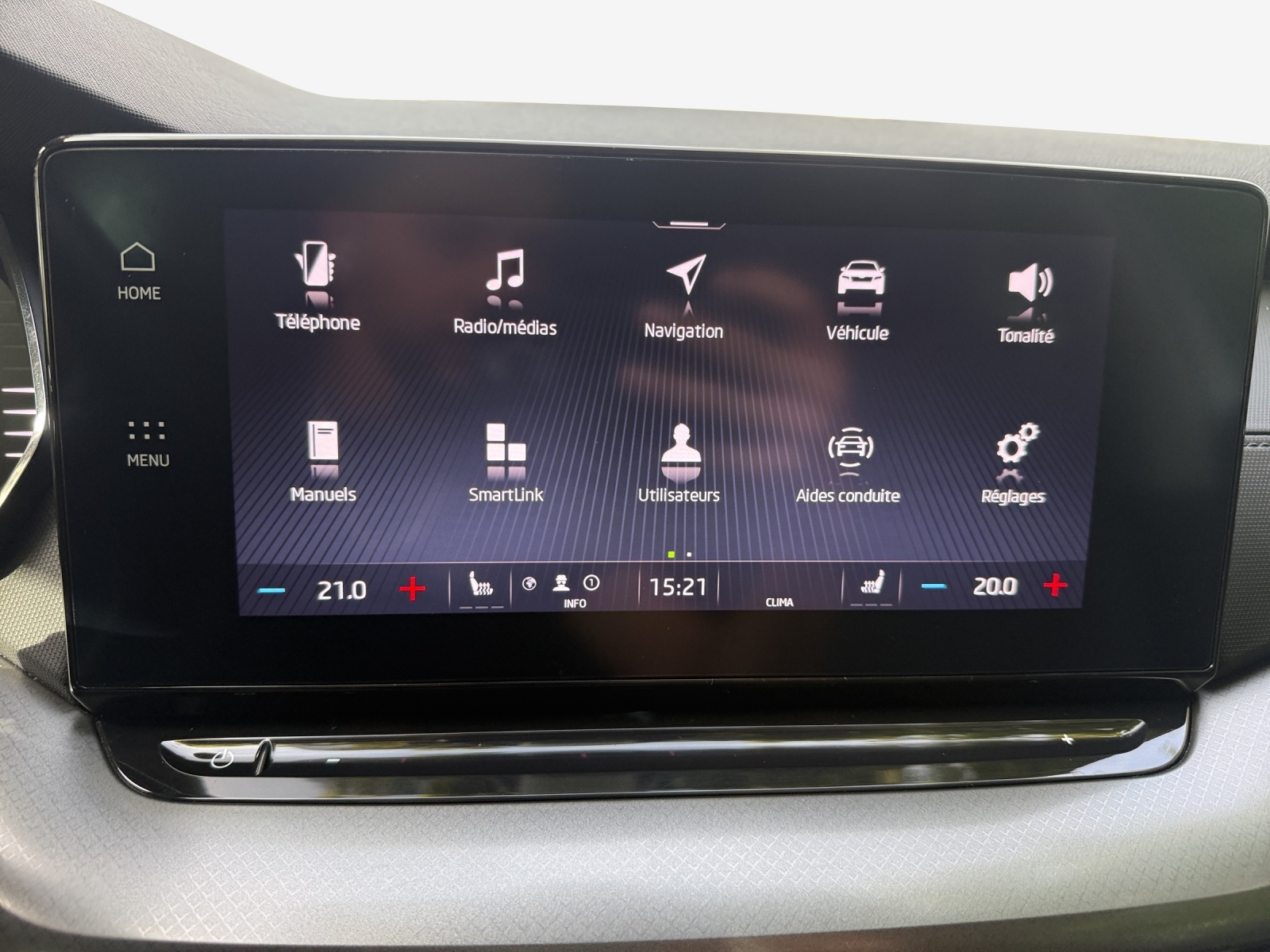 SKODA Octavia Combi 2.0 TDI DSG Ambition 4x4-image-14