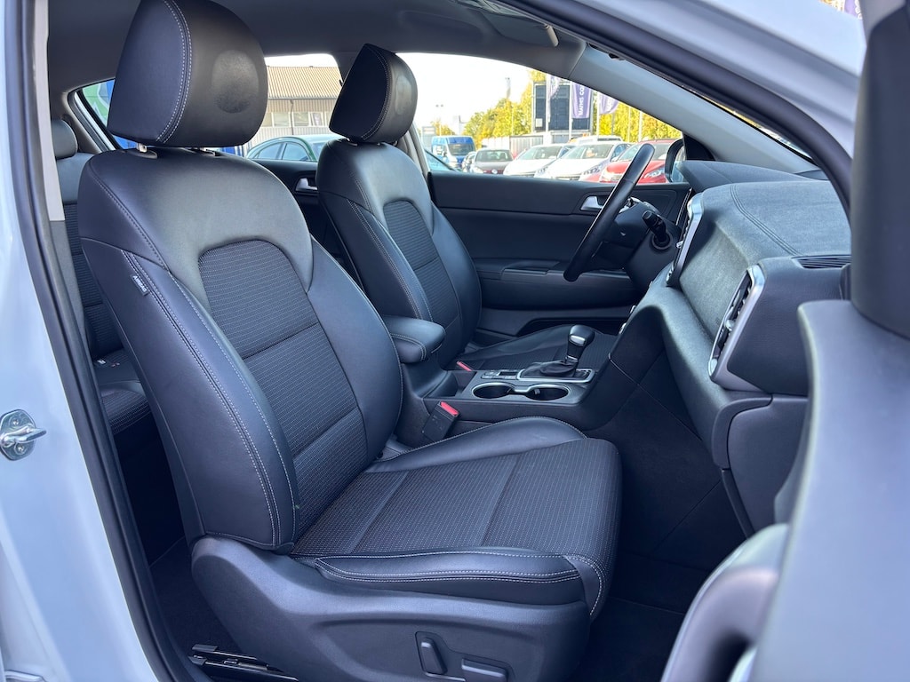 KIA Sportage 1.6 T-GDi Black Edition 4WD Automat-image-7