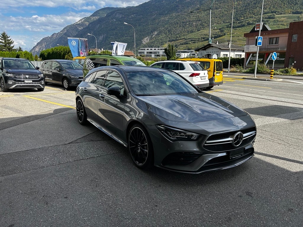 MERCEDES-BENZ CLA Shooting Brake 180 d 7G-DCT AMG Line-image-1
