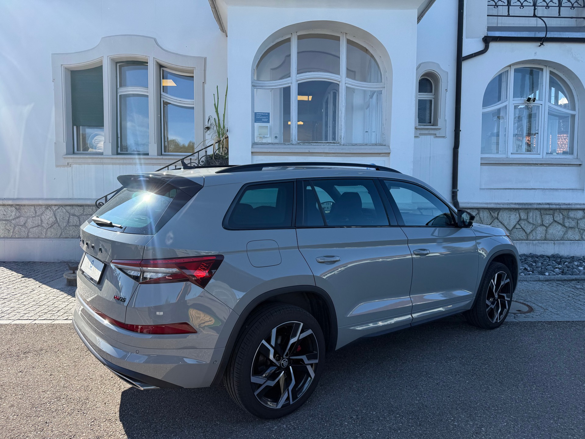 SKODA Kodiaq 2.0 TSI RS DSG-showroom-element-2