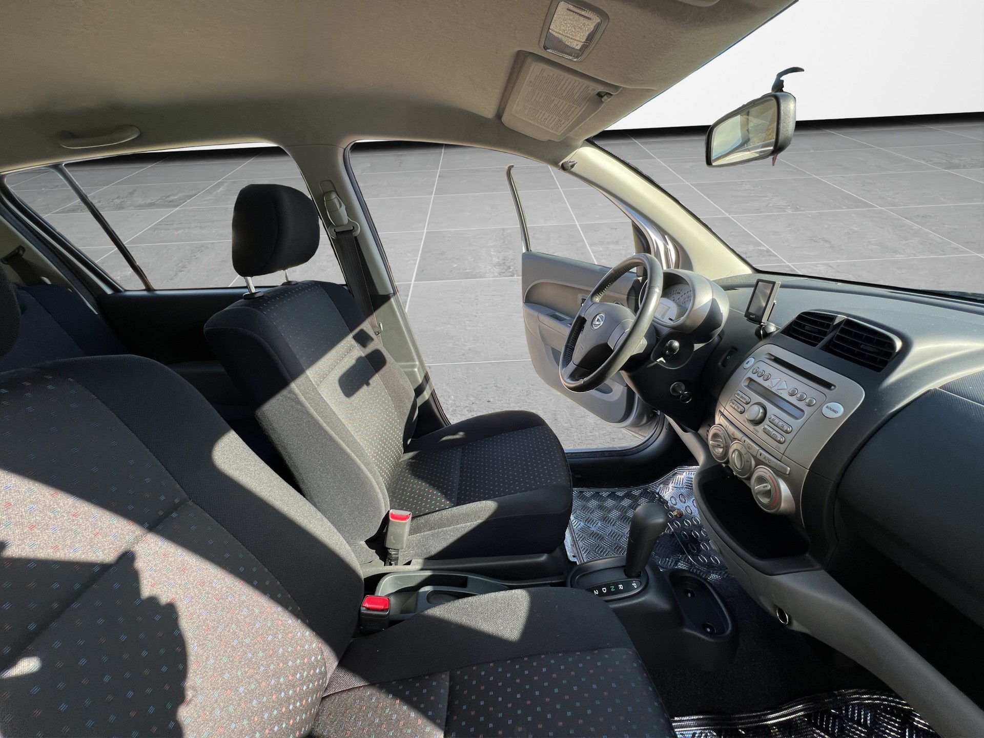 DAIHATSU Sirion 1.3 eco 4WD-image-14