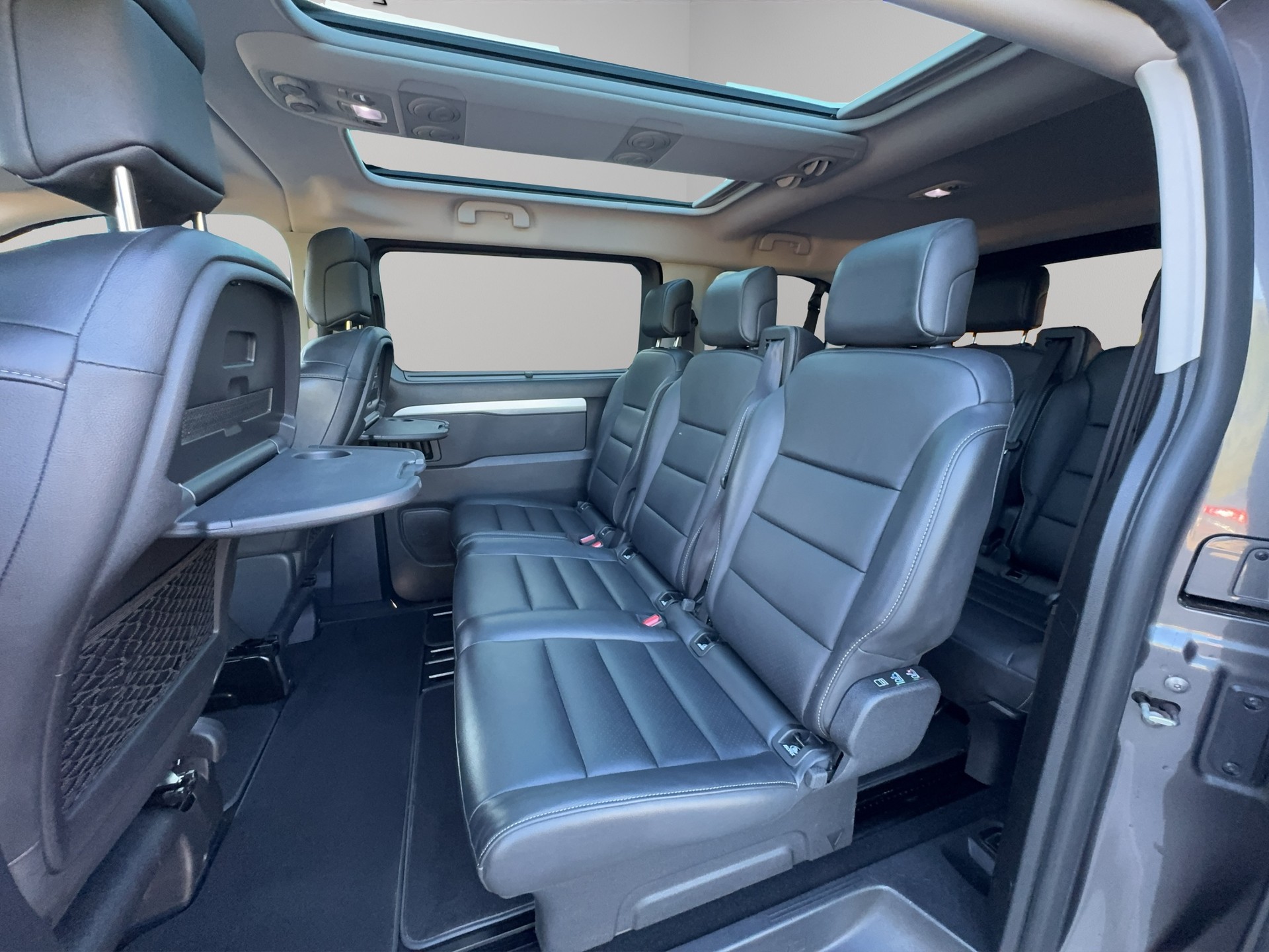 CITROEN Spacetourer 2.0 BlueHDi Business Lounge M EAT-image-9