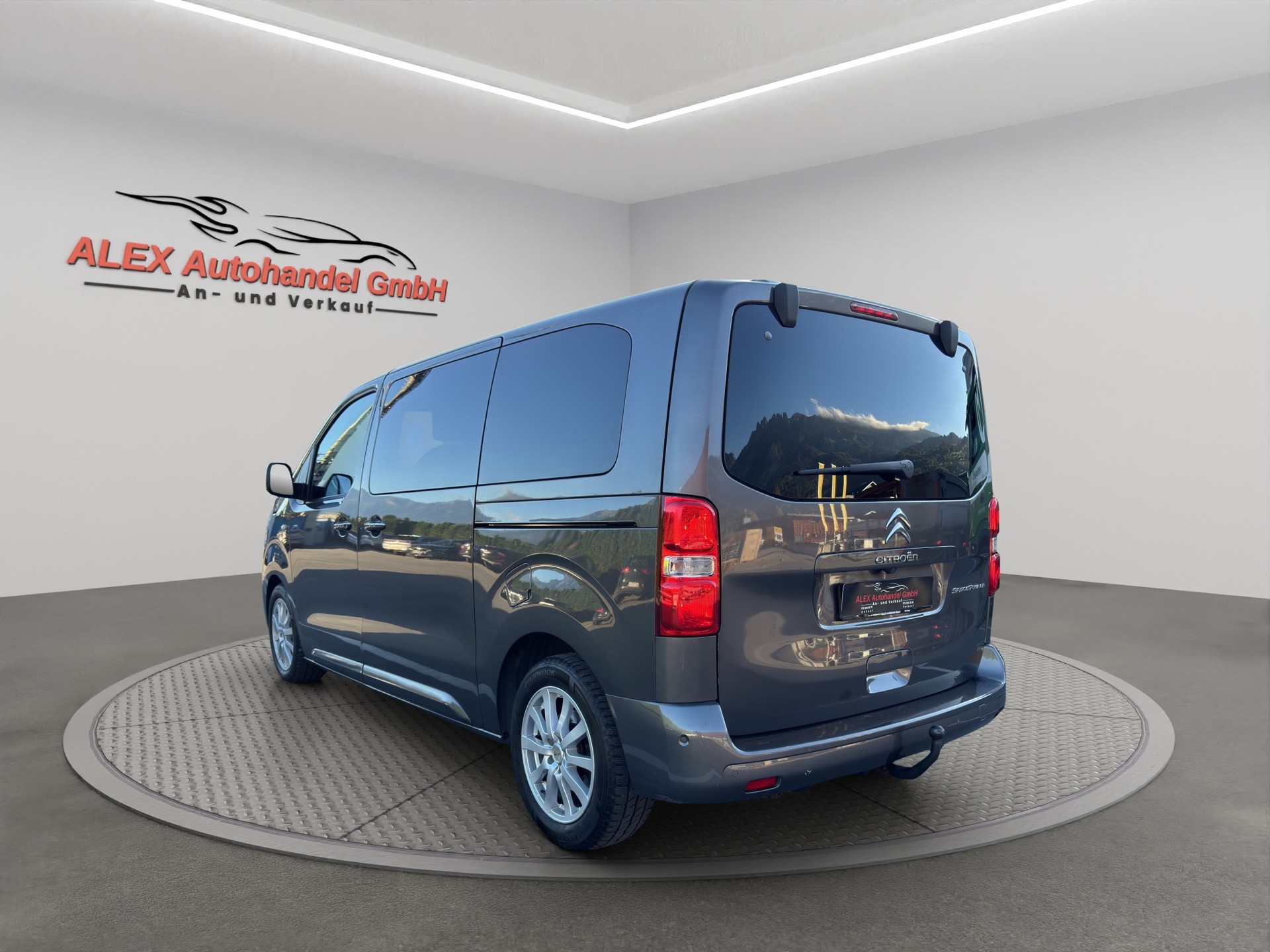 CITROEN Spacetourer 2.0 BlueHDi Business Lounge M EAT-image-2