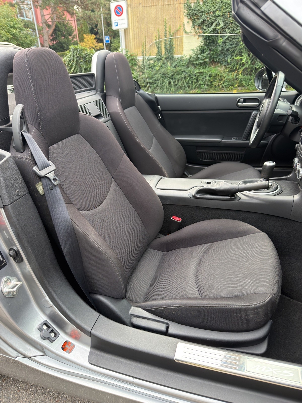 MAZDA MX-5 2.0i 16V Sport-image-10