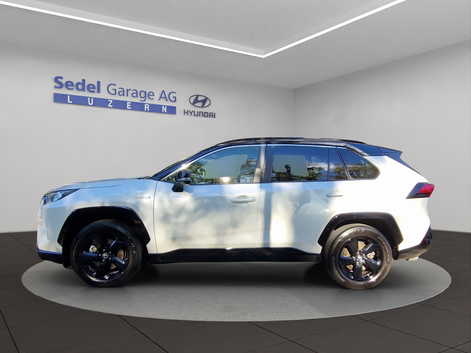 TOYOTA RAV-4 2.5 HEV Style-image-2