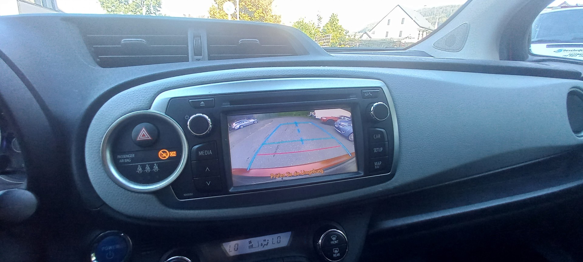 TOYOTA Yaris 1.5 VVT-i Hybrid Luna CVT-image-10