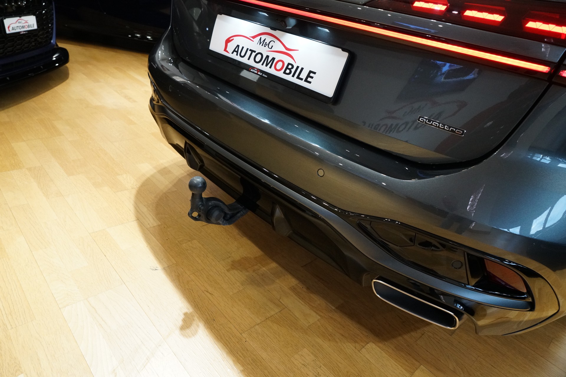AUDI A6 Avant TFSI quattro 270 kW S tronic-image-6