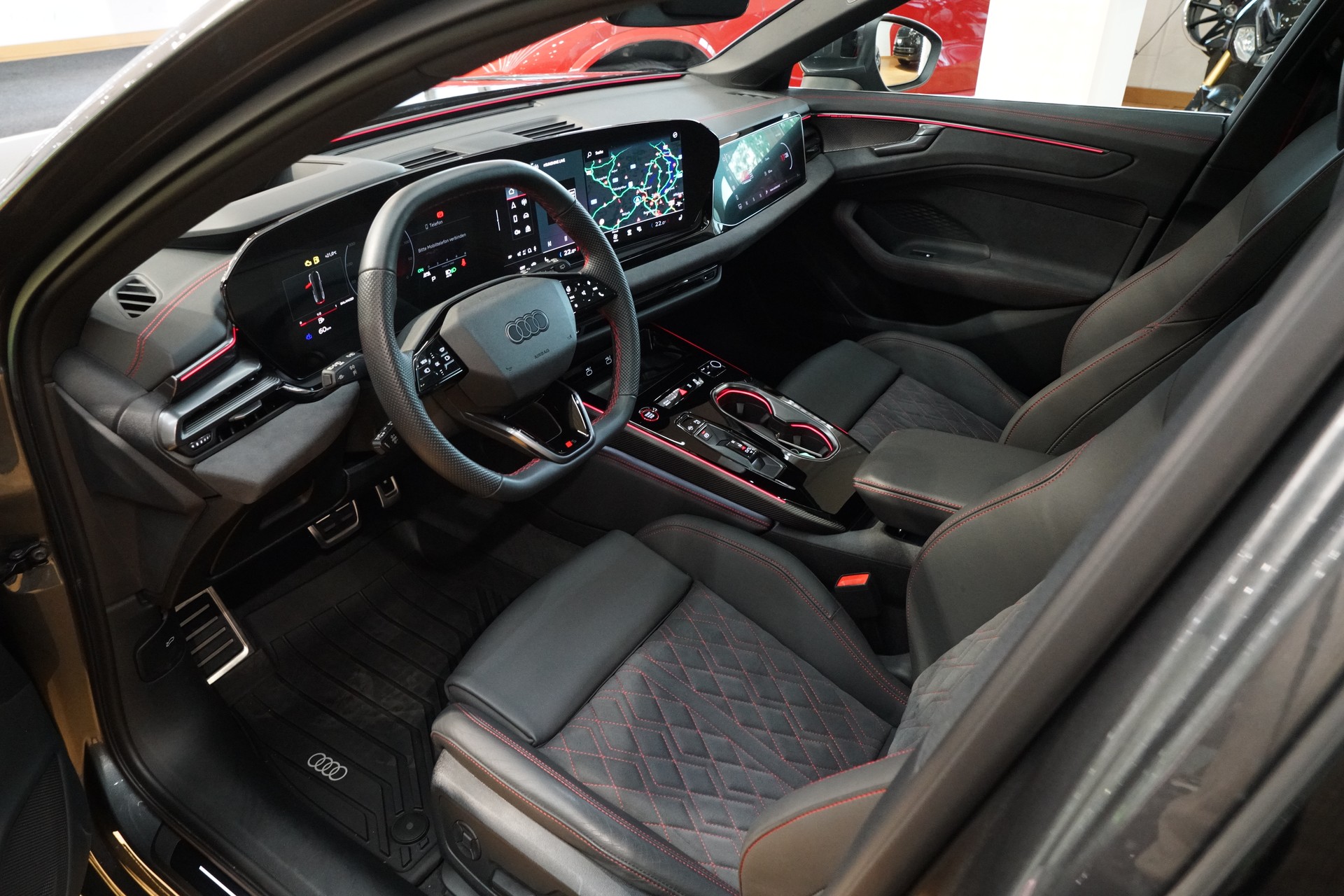 AUDI A6 Avant TFSI quattro 270 kW S tronic-image-10