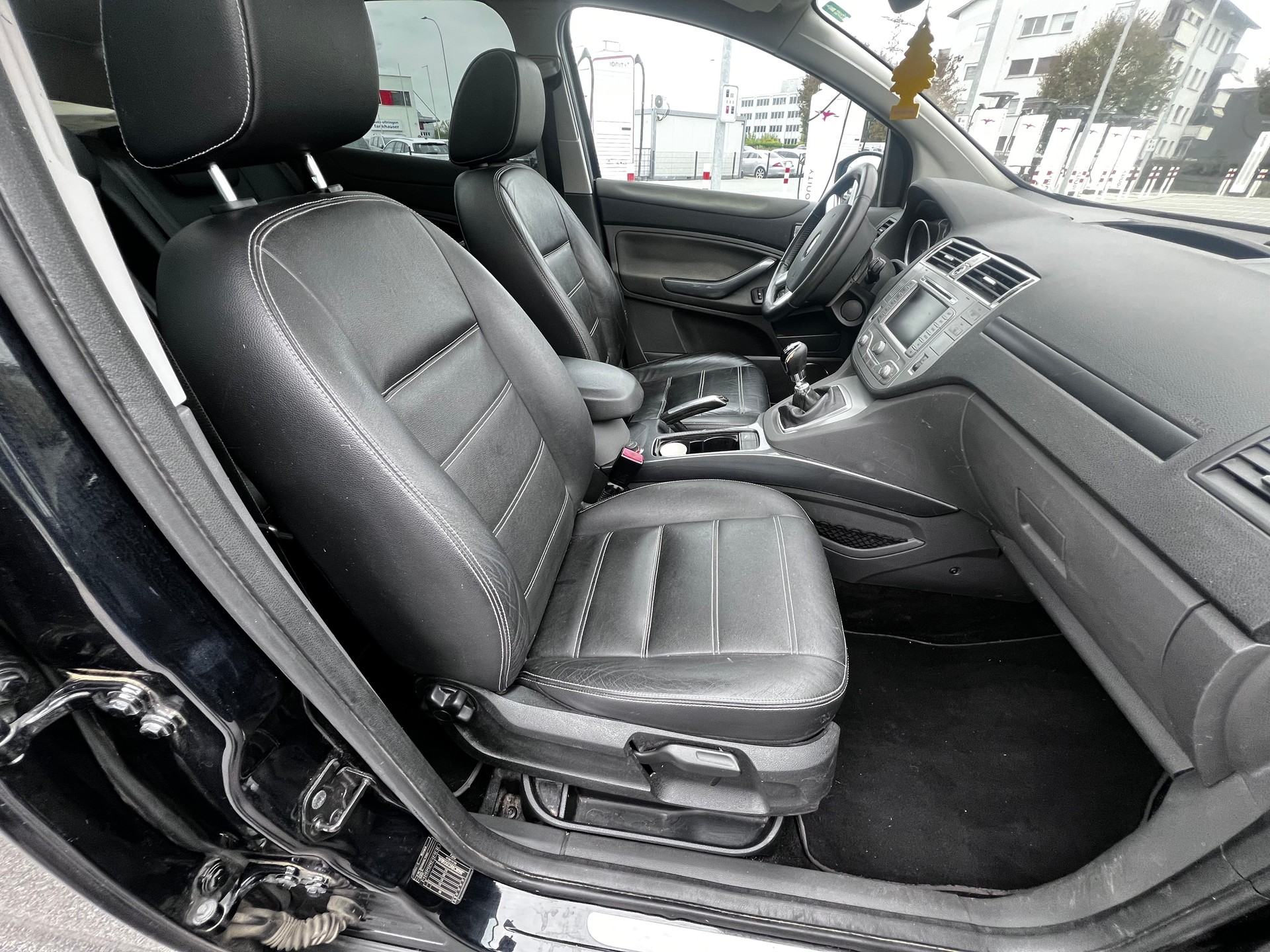 FORD Kuga 2.0 TDCi Titanium 4WD-image-6