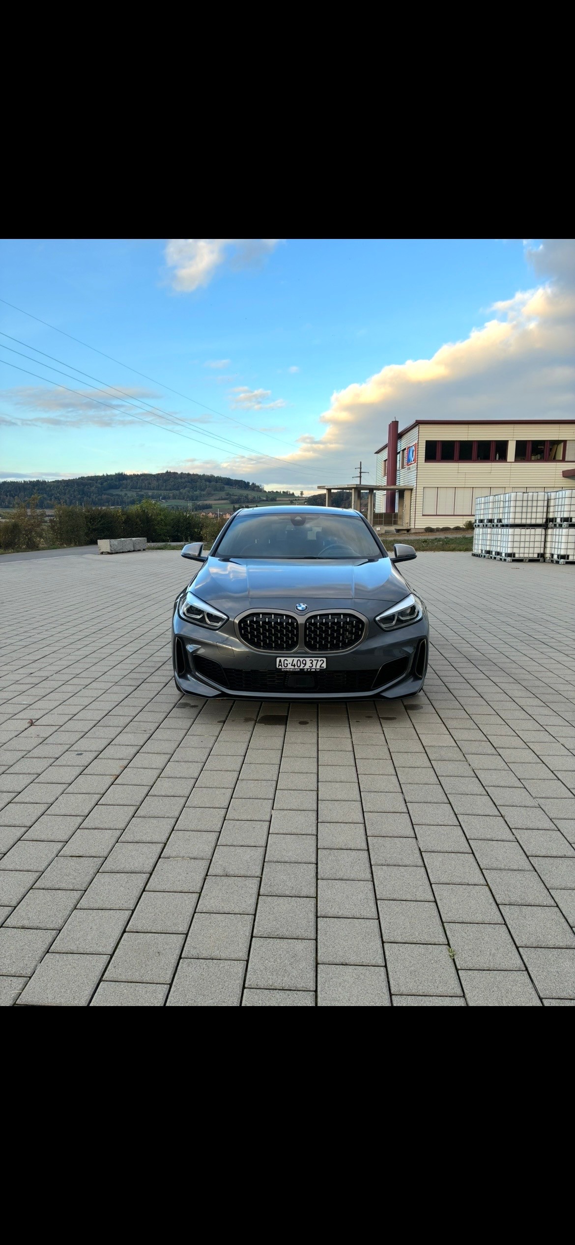 BMW M135i xDrive-image-2