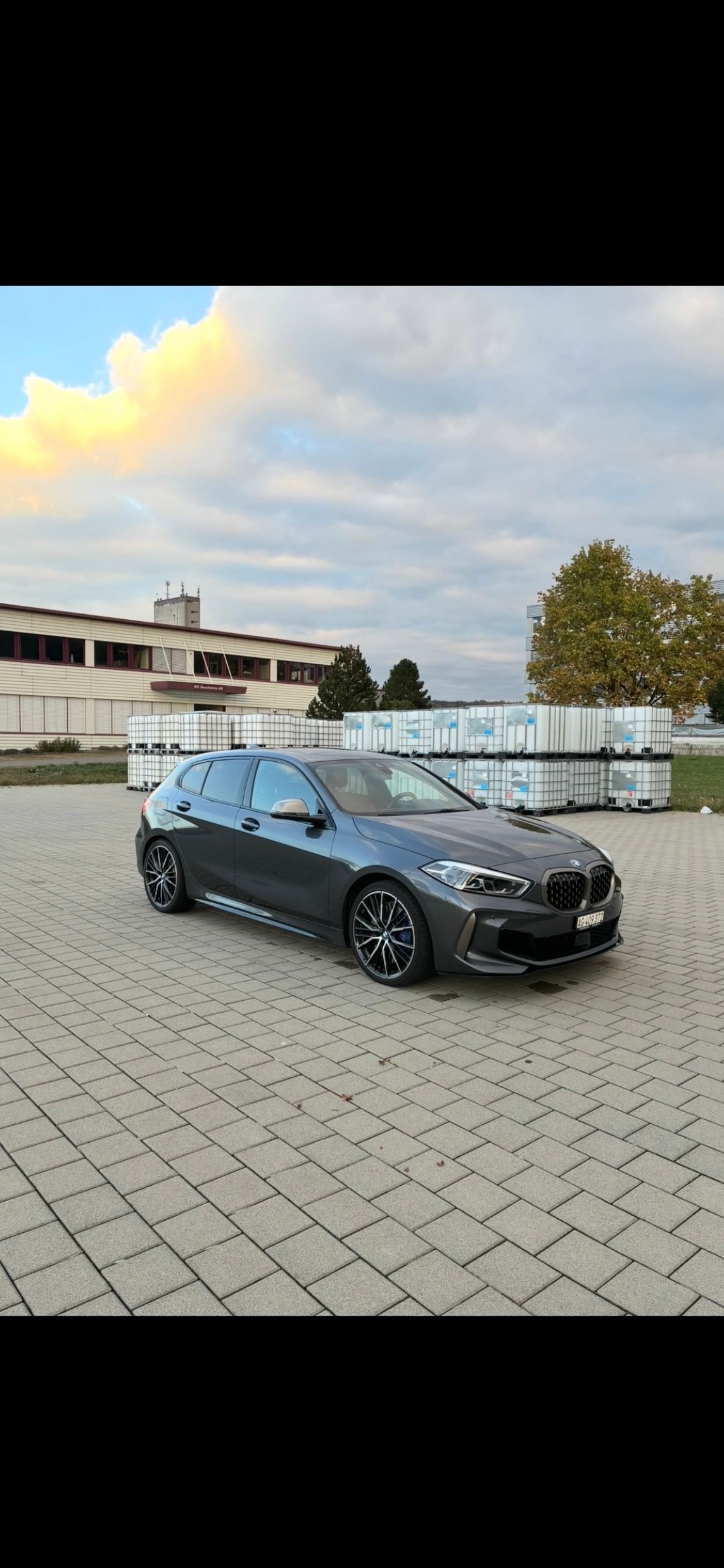BMW M135i xDrive-image-1