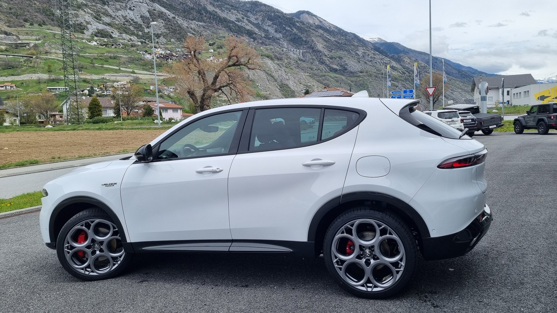ALFA ROMEO Tonale 1.3 Plug-in-Hybrid Q4 Veloce-image-4